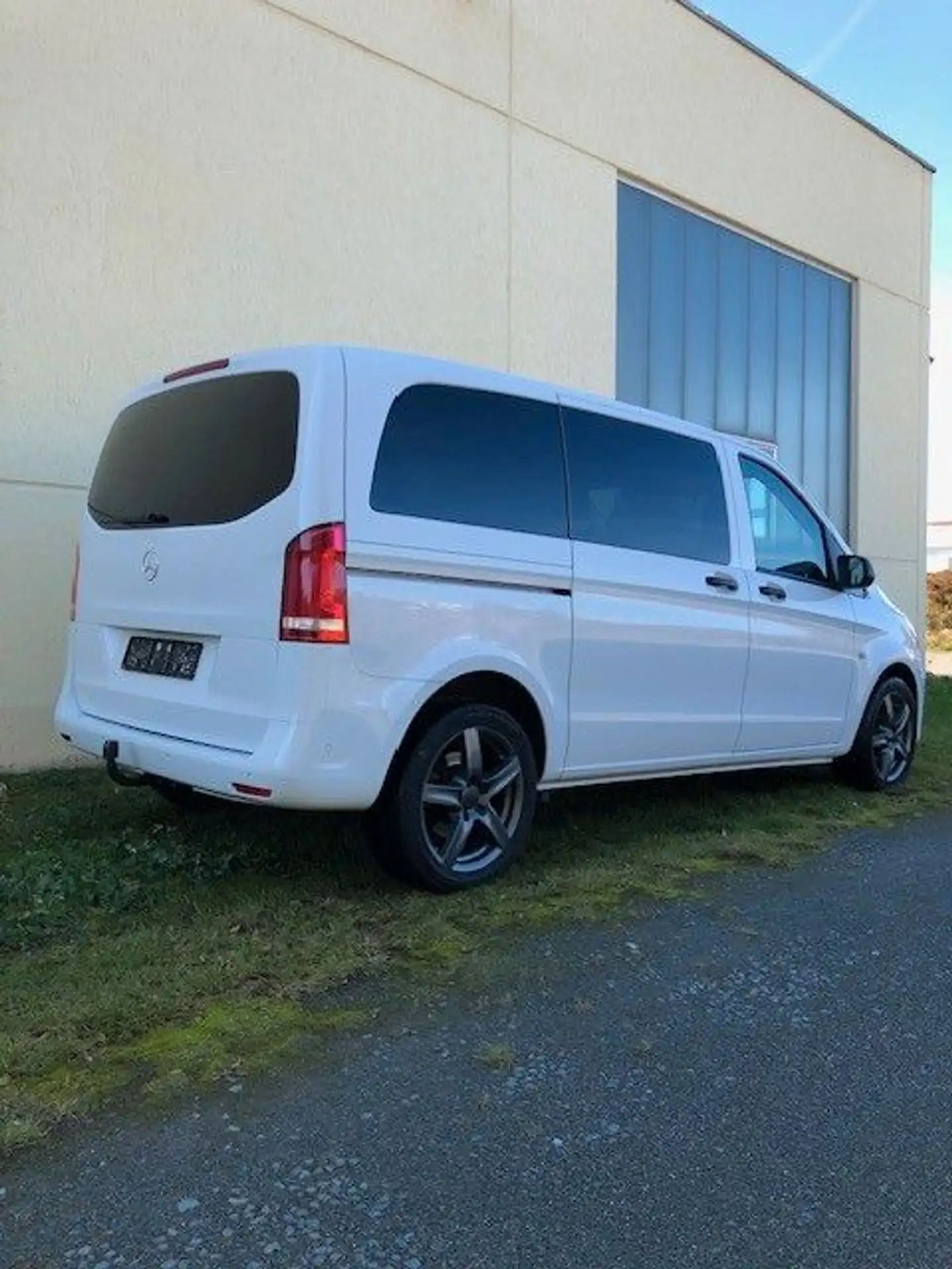 Mercedes-Benz - Vito