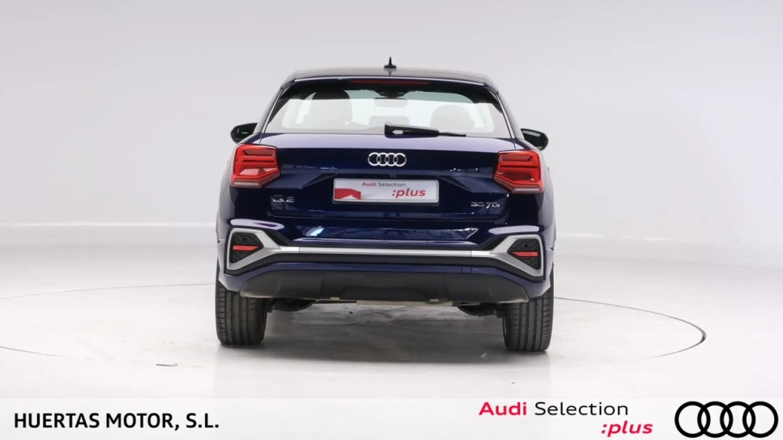 Audi - Q2