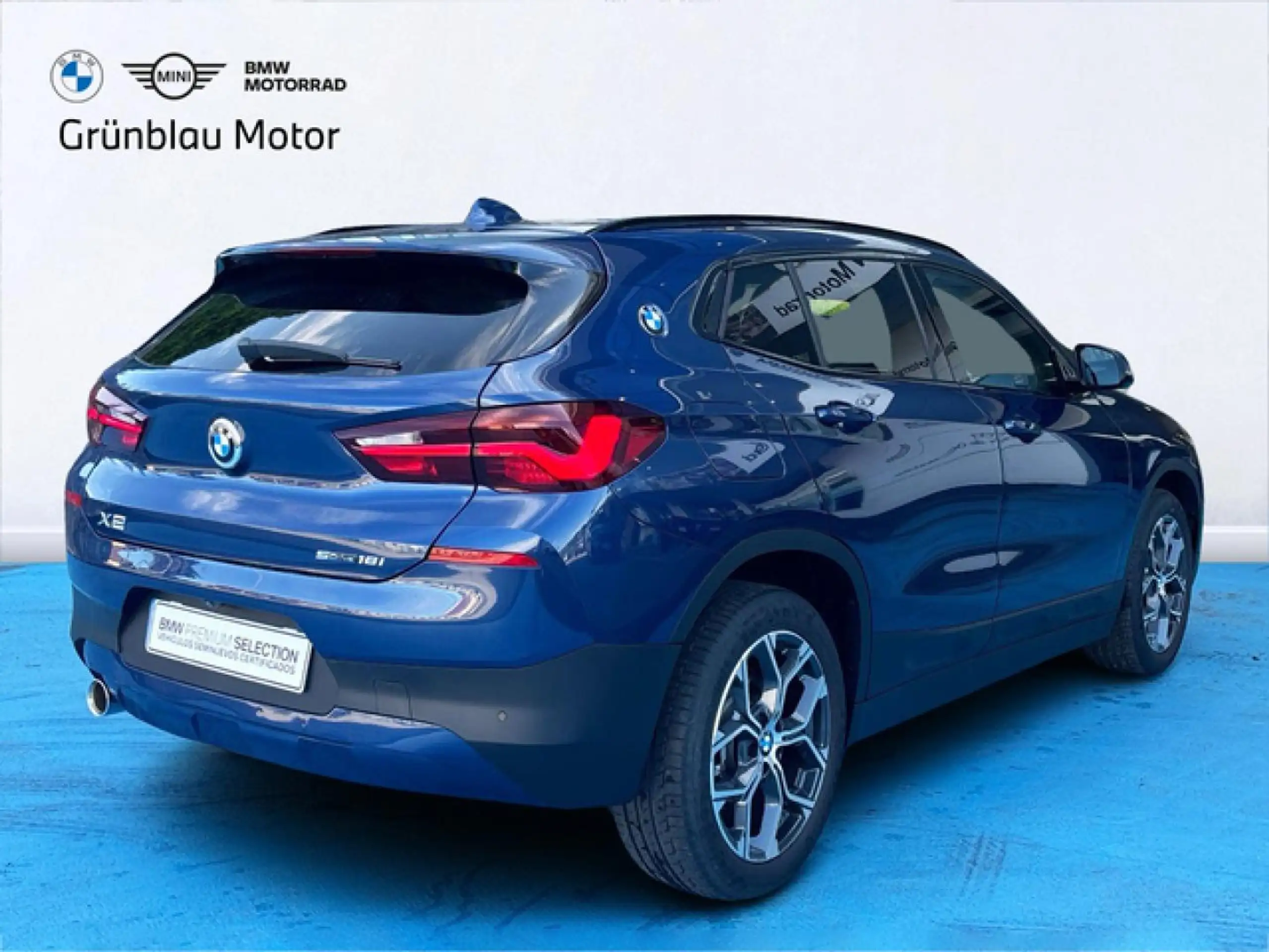 BMW - X2