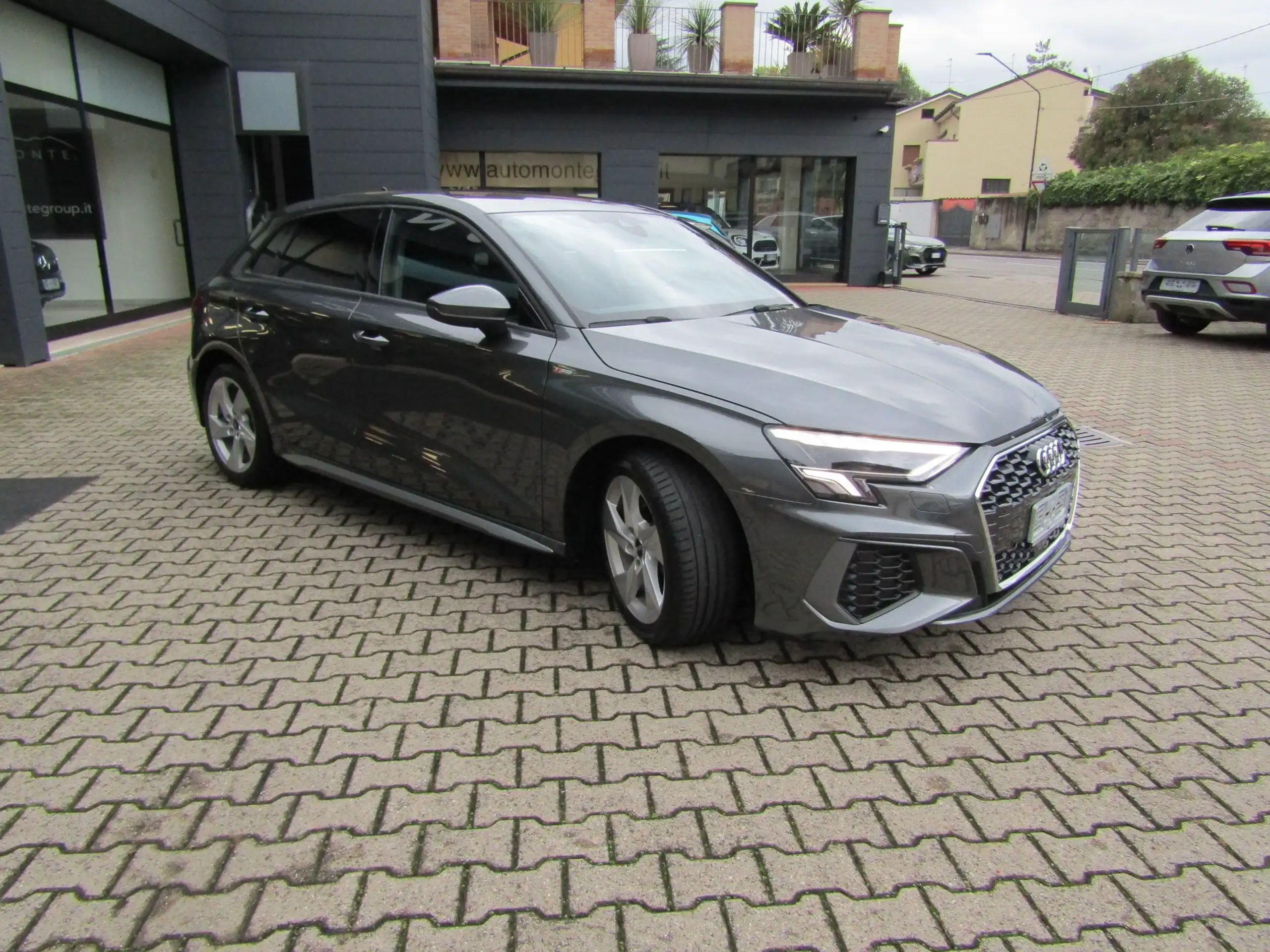 Audi - A3