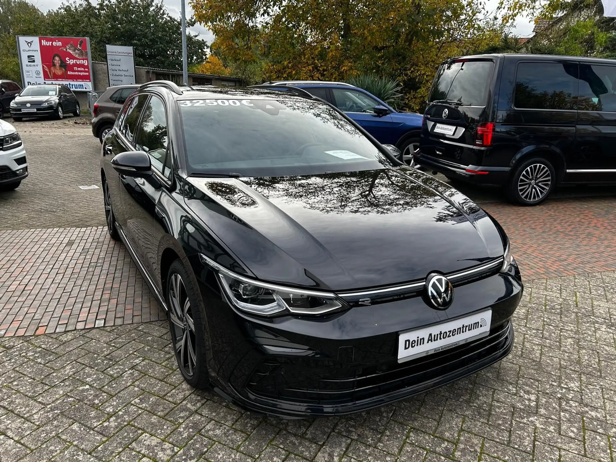 Volkswagen - Golf