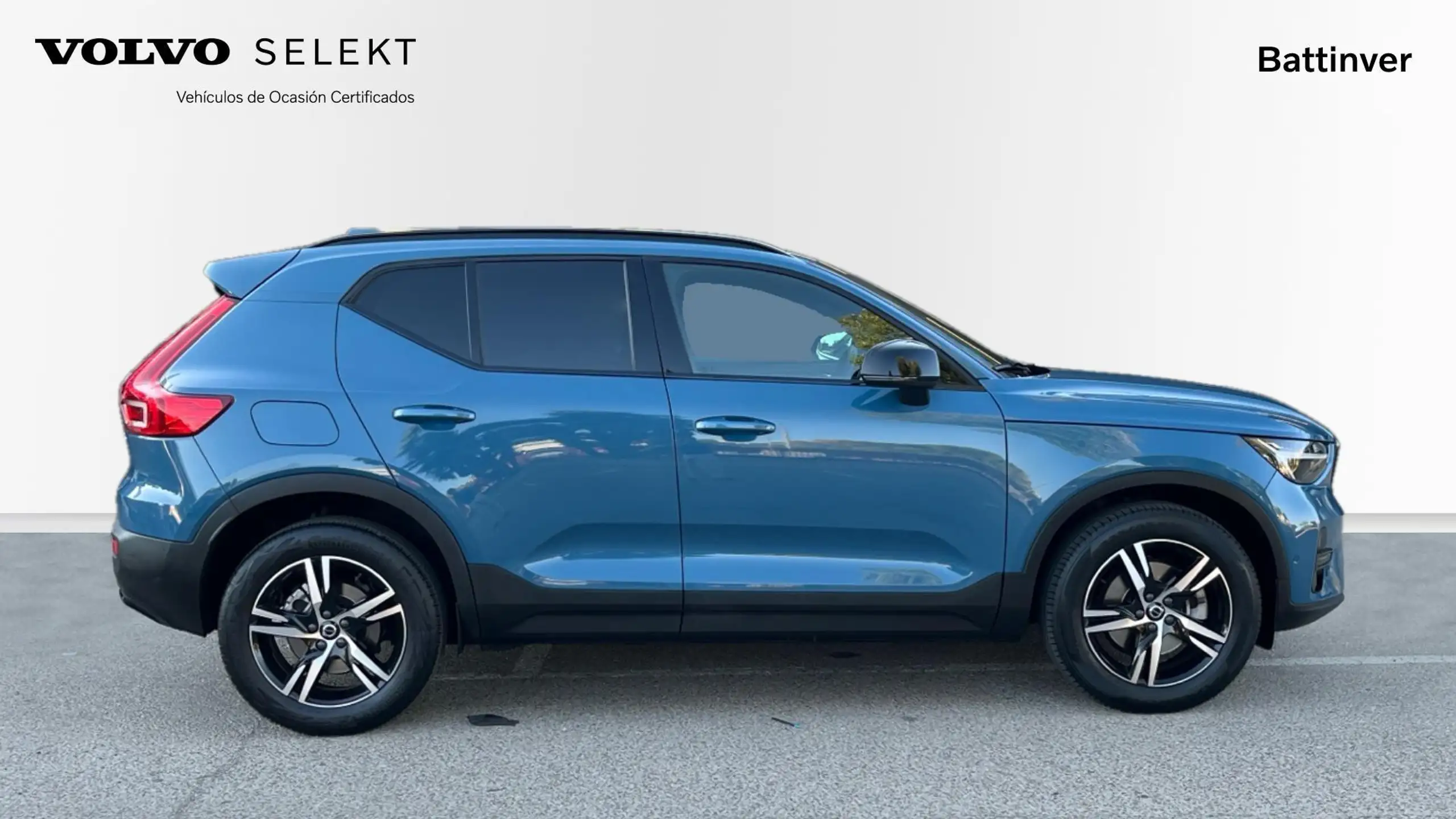 Volvo - XC40