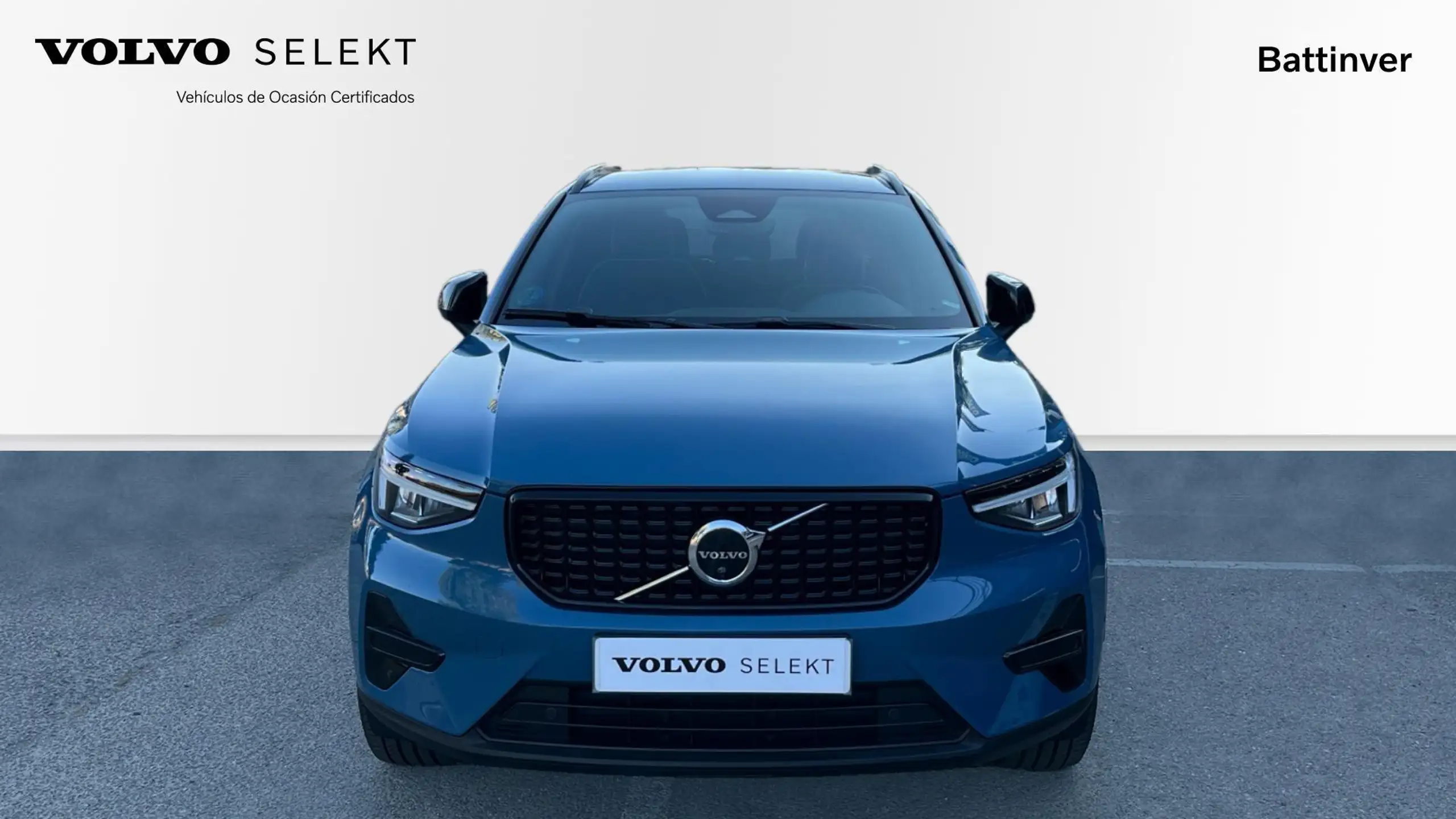 Volvo - XC40