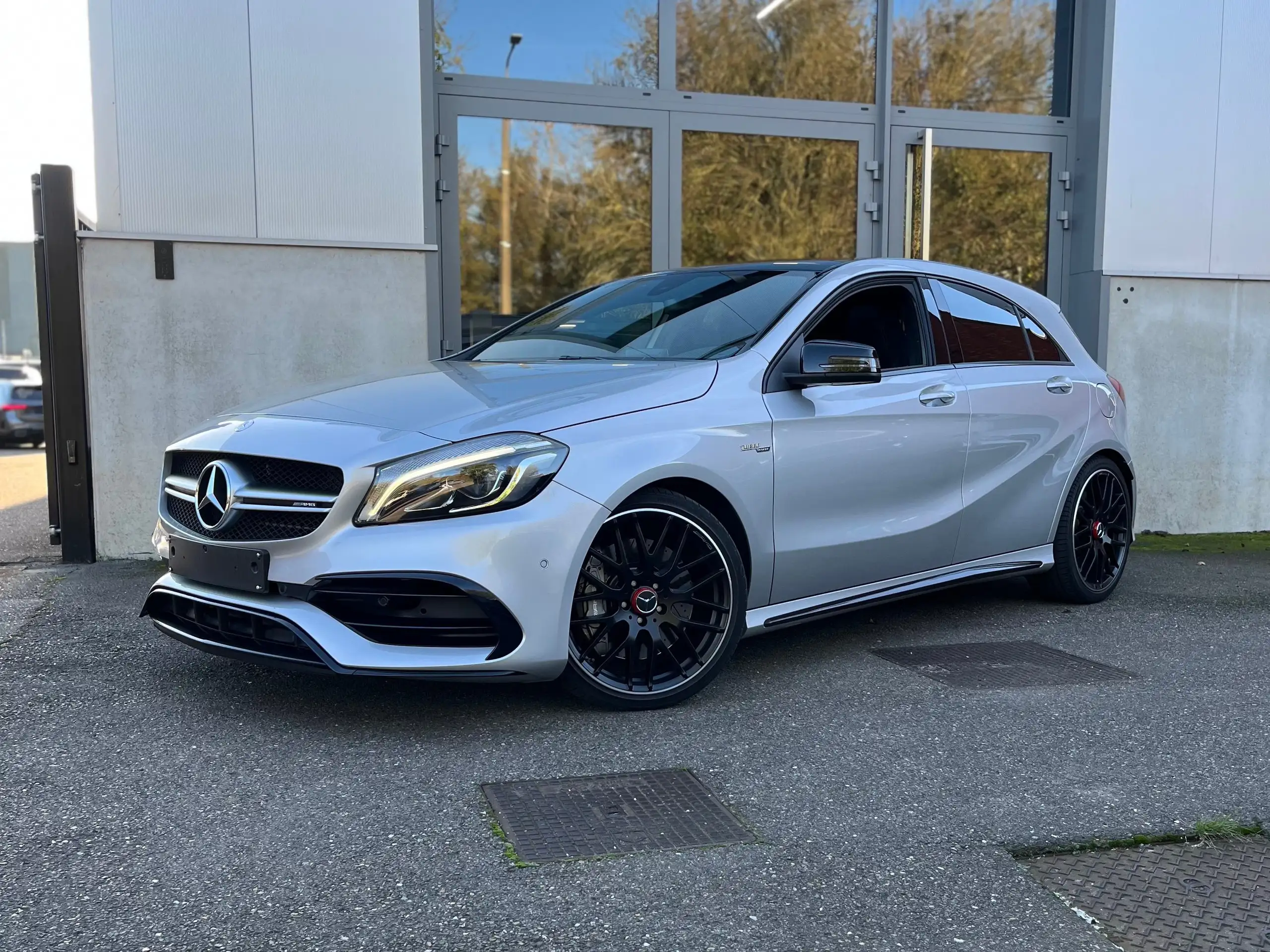 Mercedes-Benz - A 45 AMG