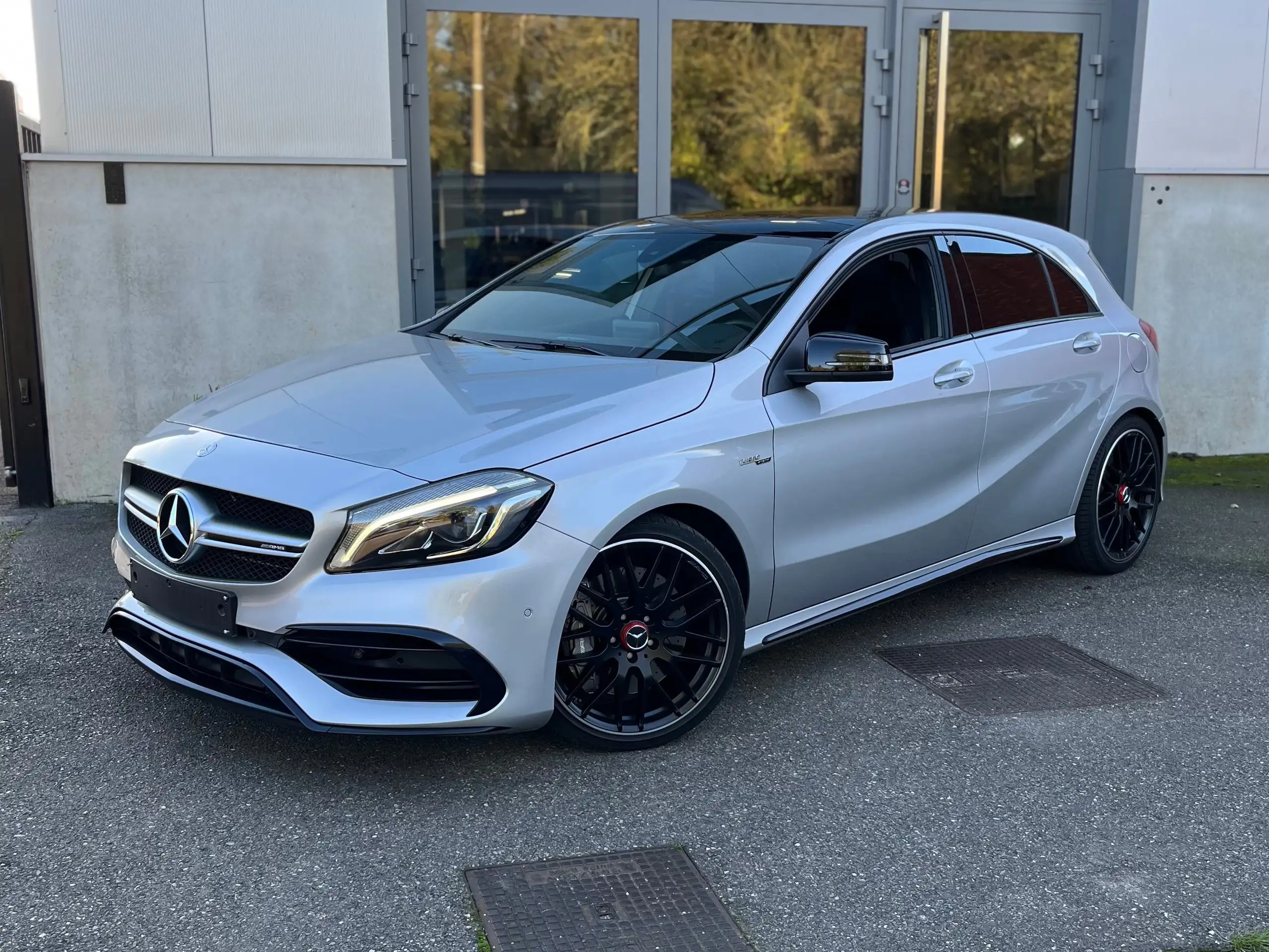 Mercedes-Benz - A 45 AMG