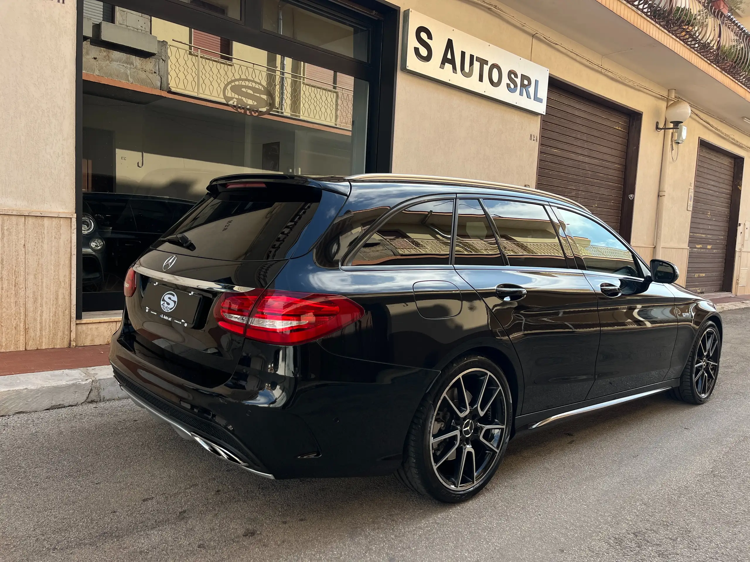 Mercedes-Benz - C 43 AMG