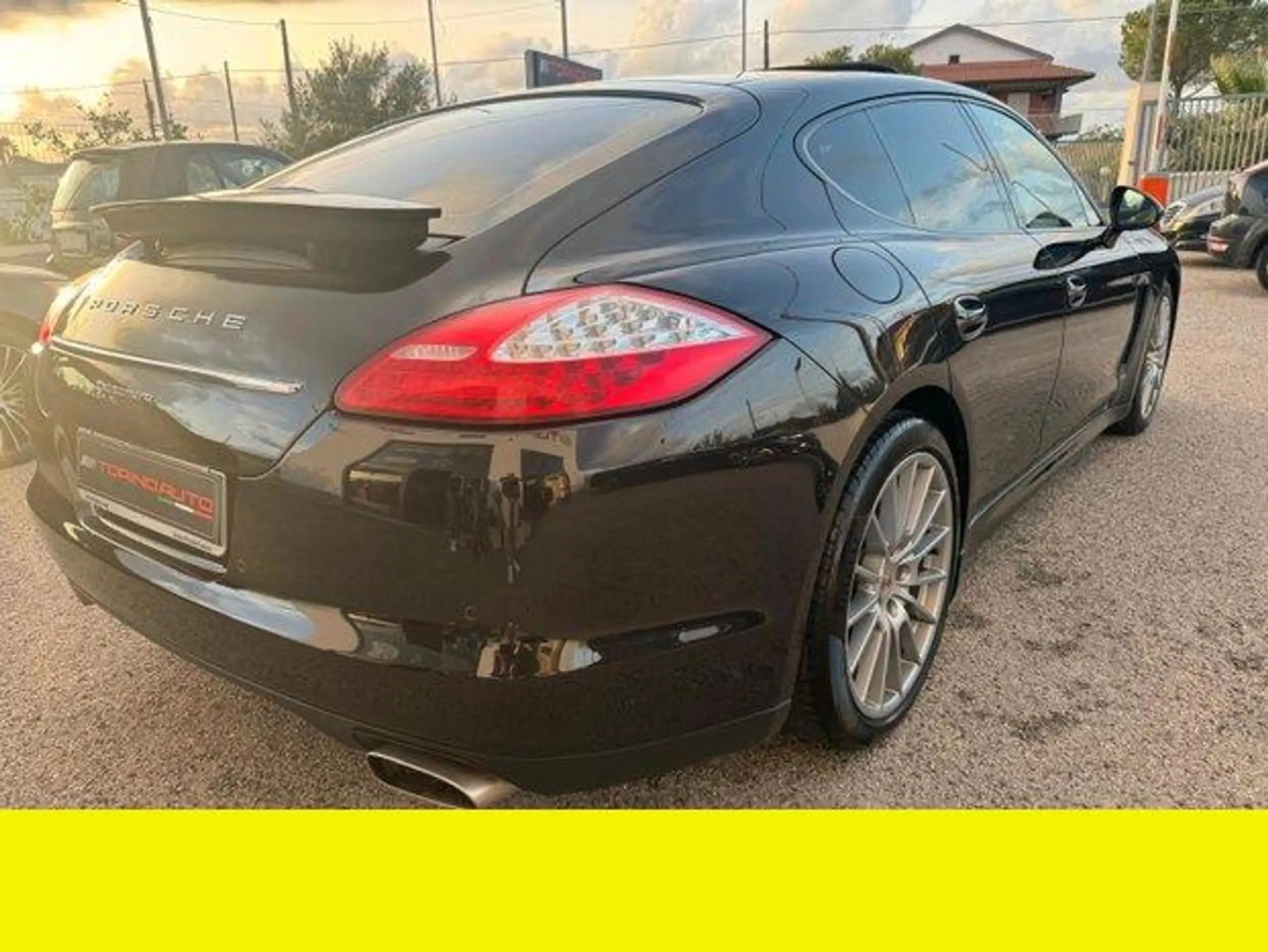 Porsche - Panamera