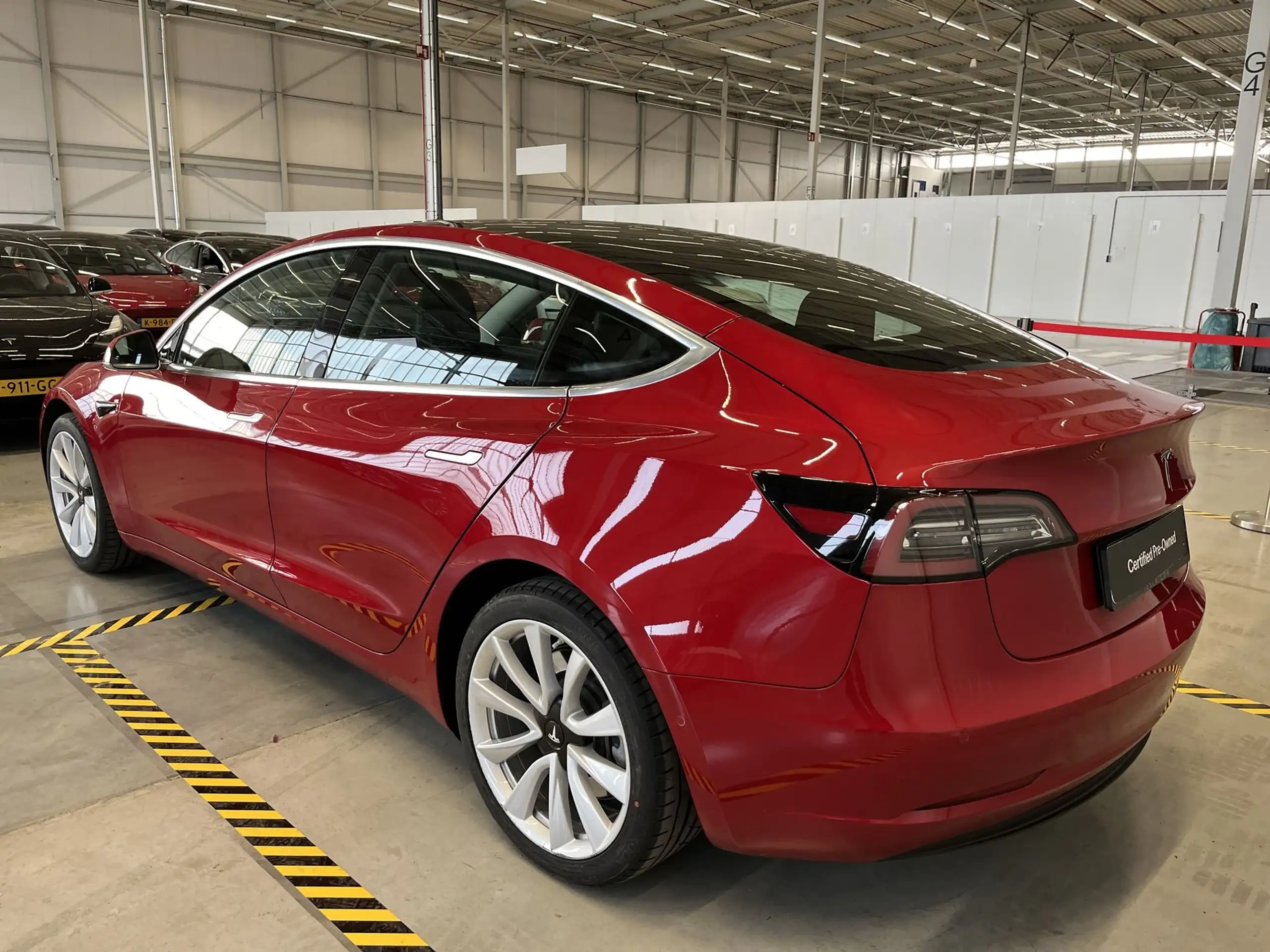 Tesla - Model 3