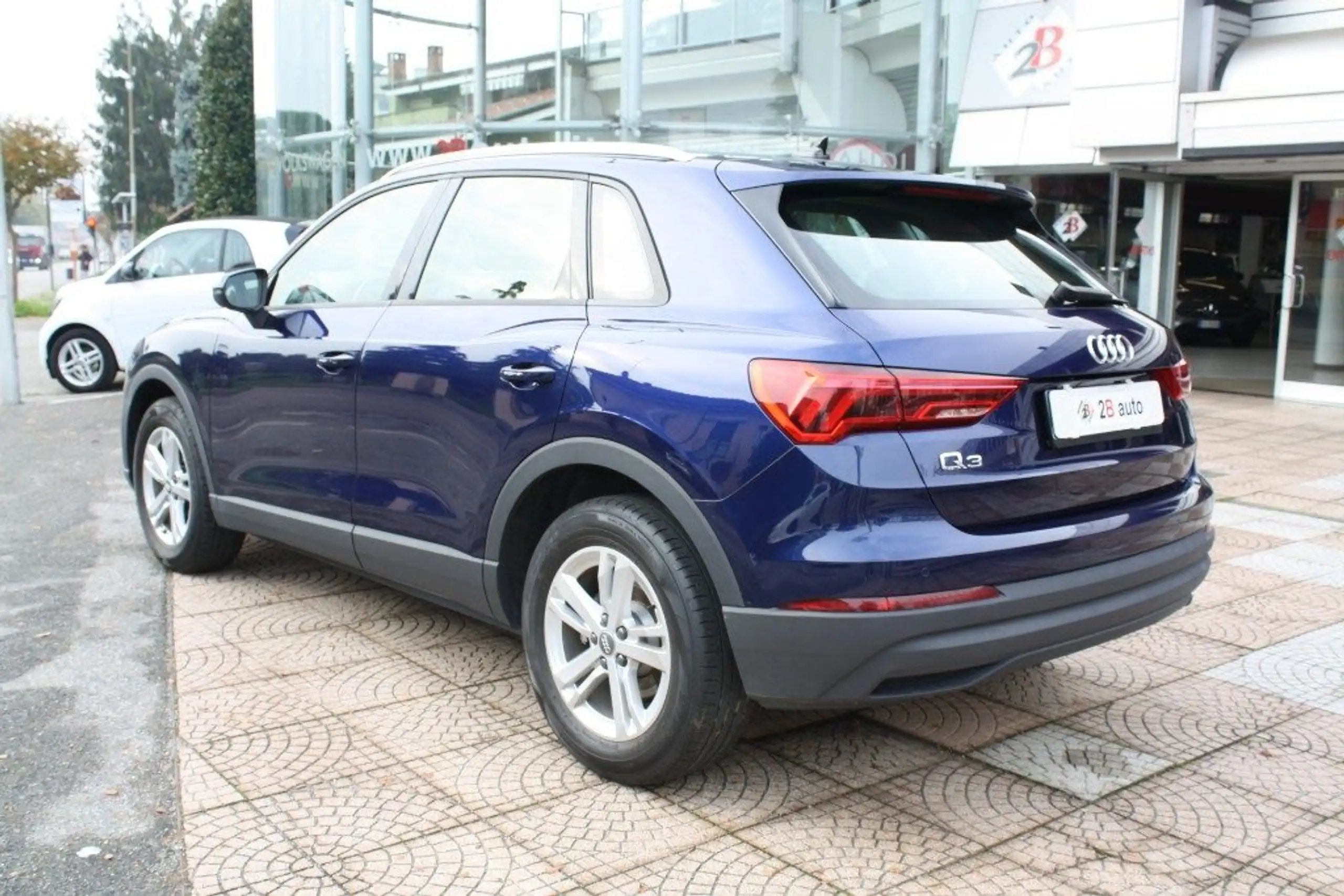 Audi - Q3