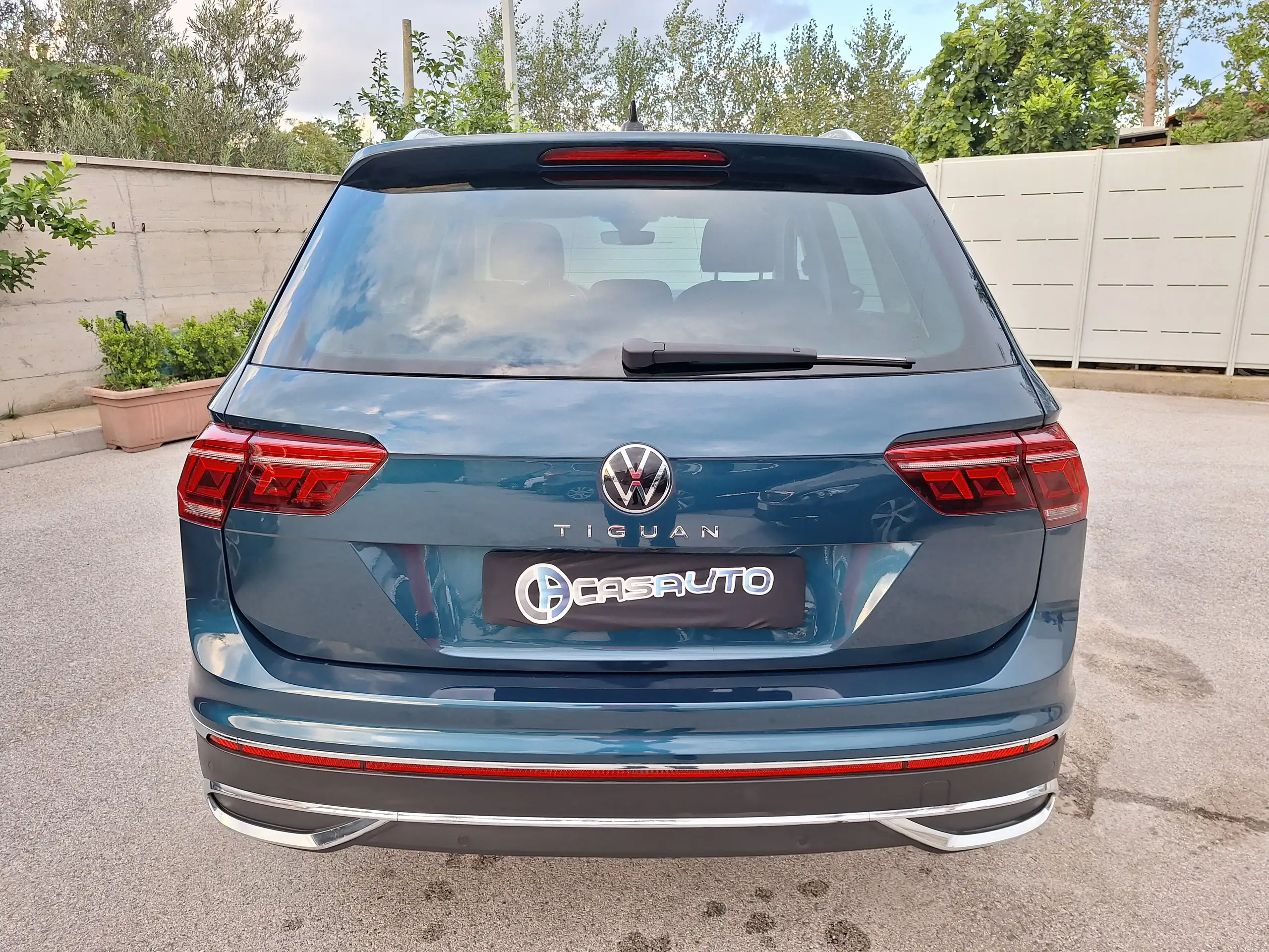 Volkswagen - Tiguan