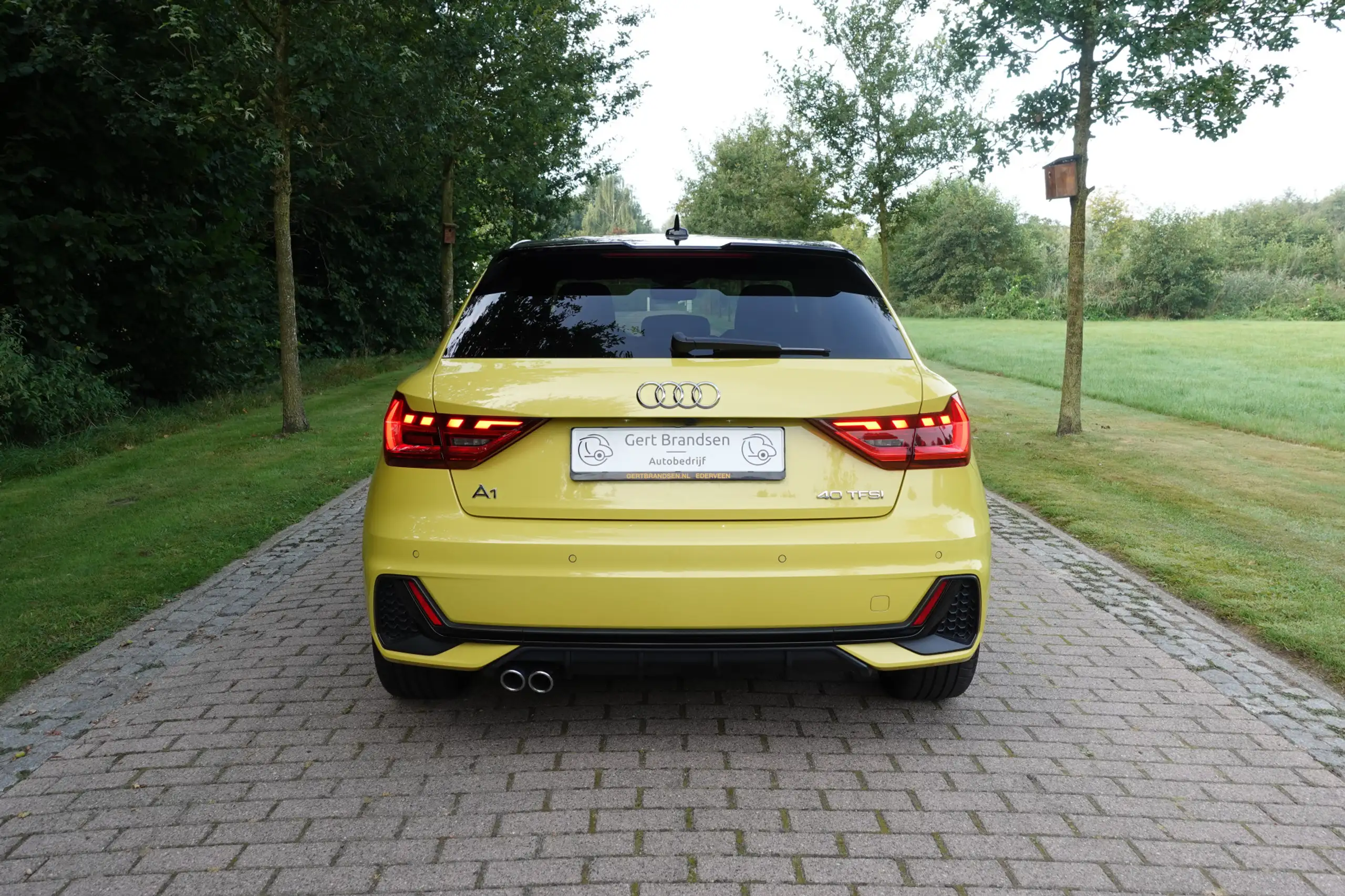 Audi - A1