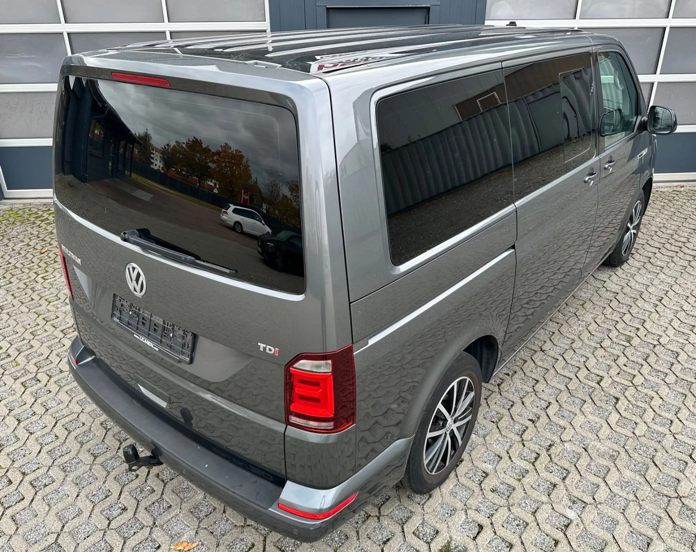 Volkswagen - T6 Multivan