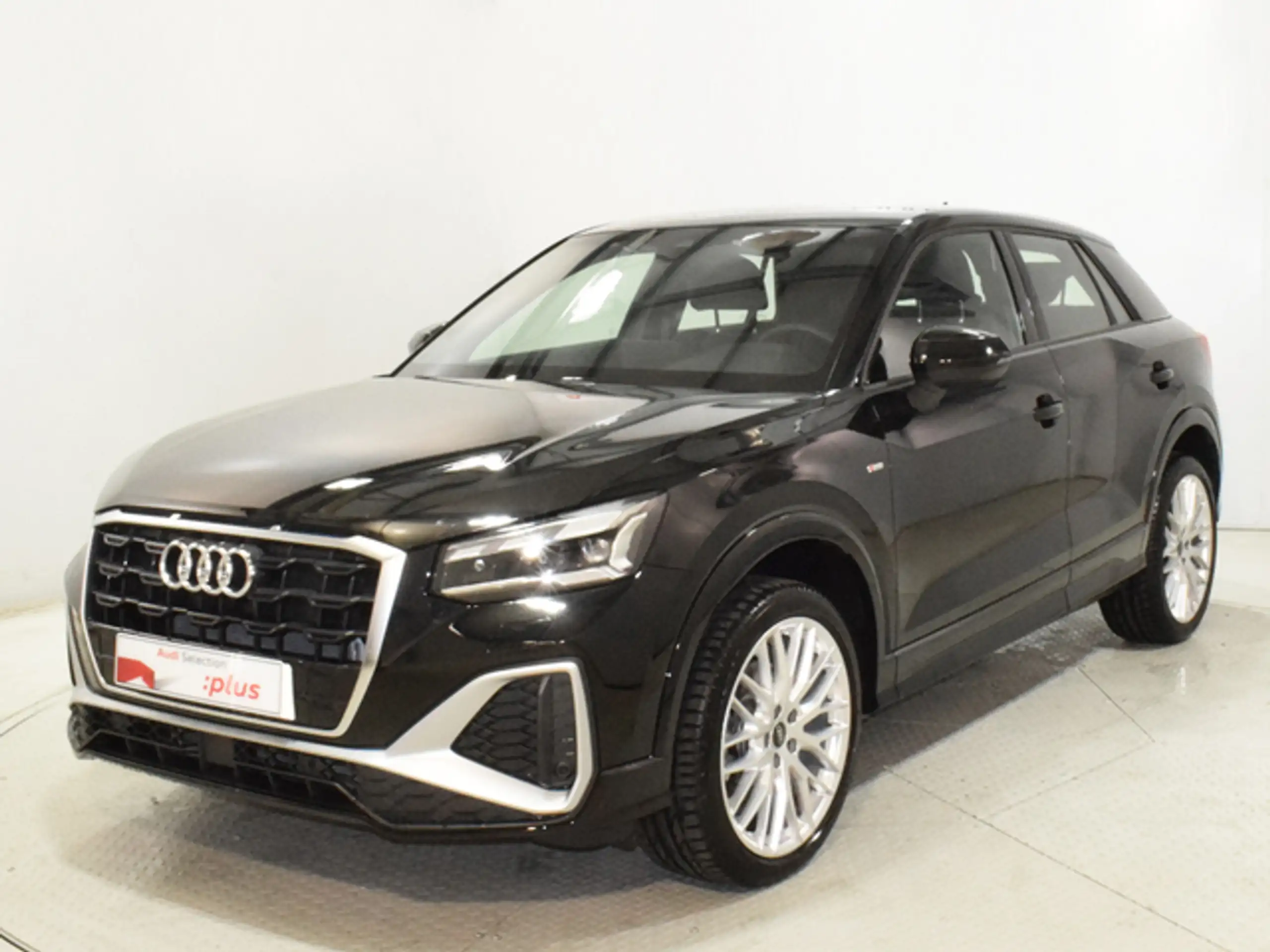 Audi - Q2