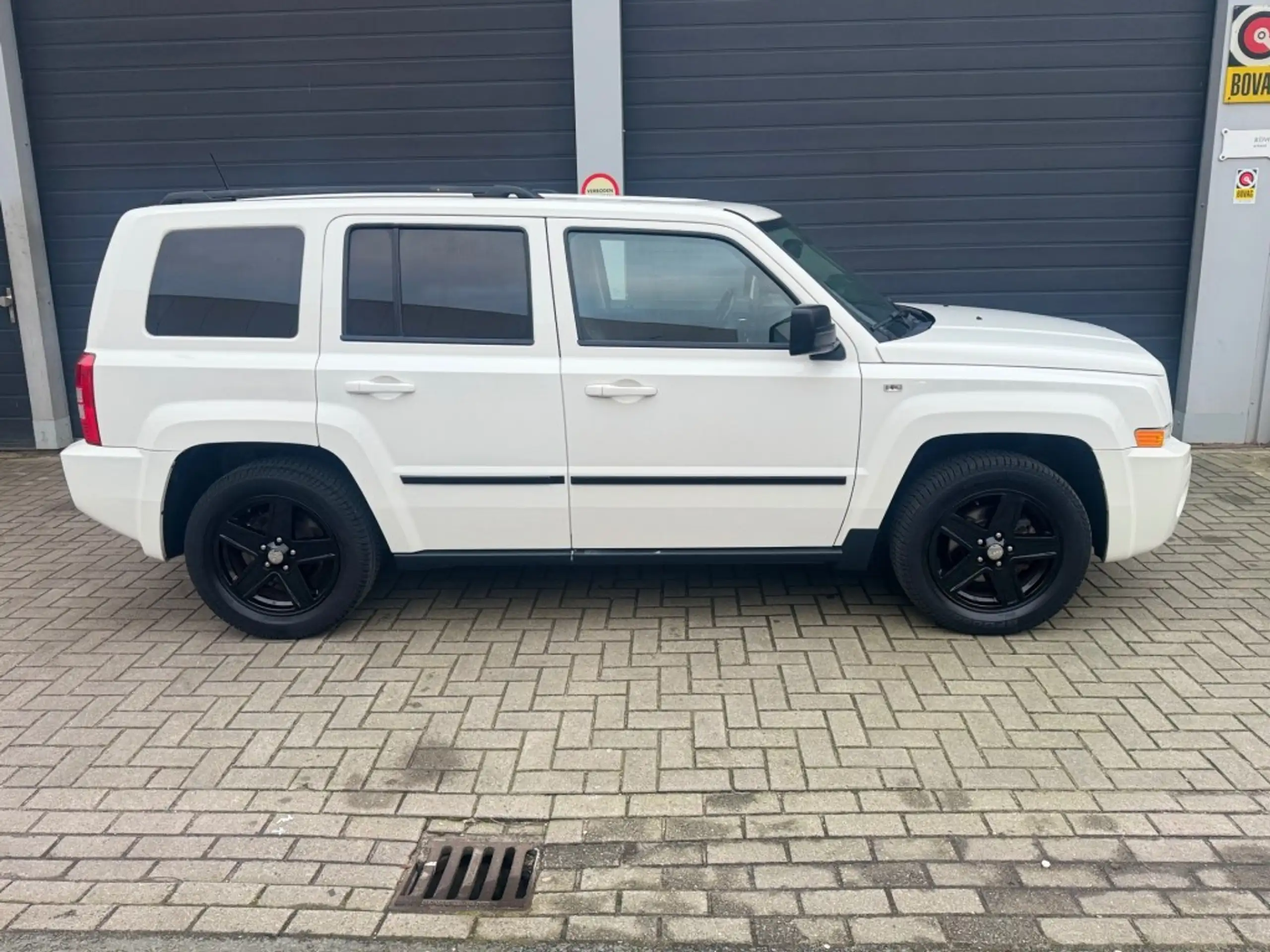 Jeep - Patriot