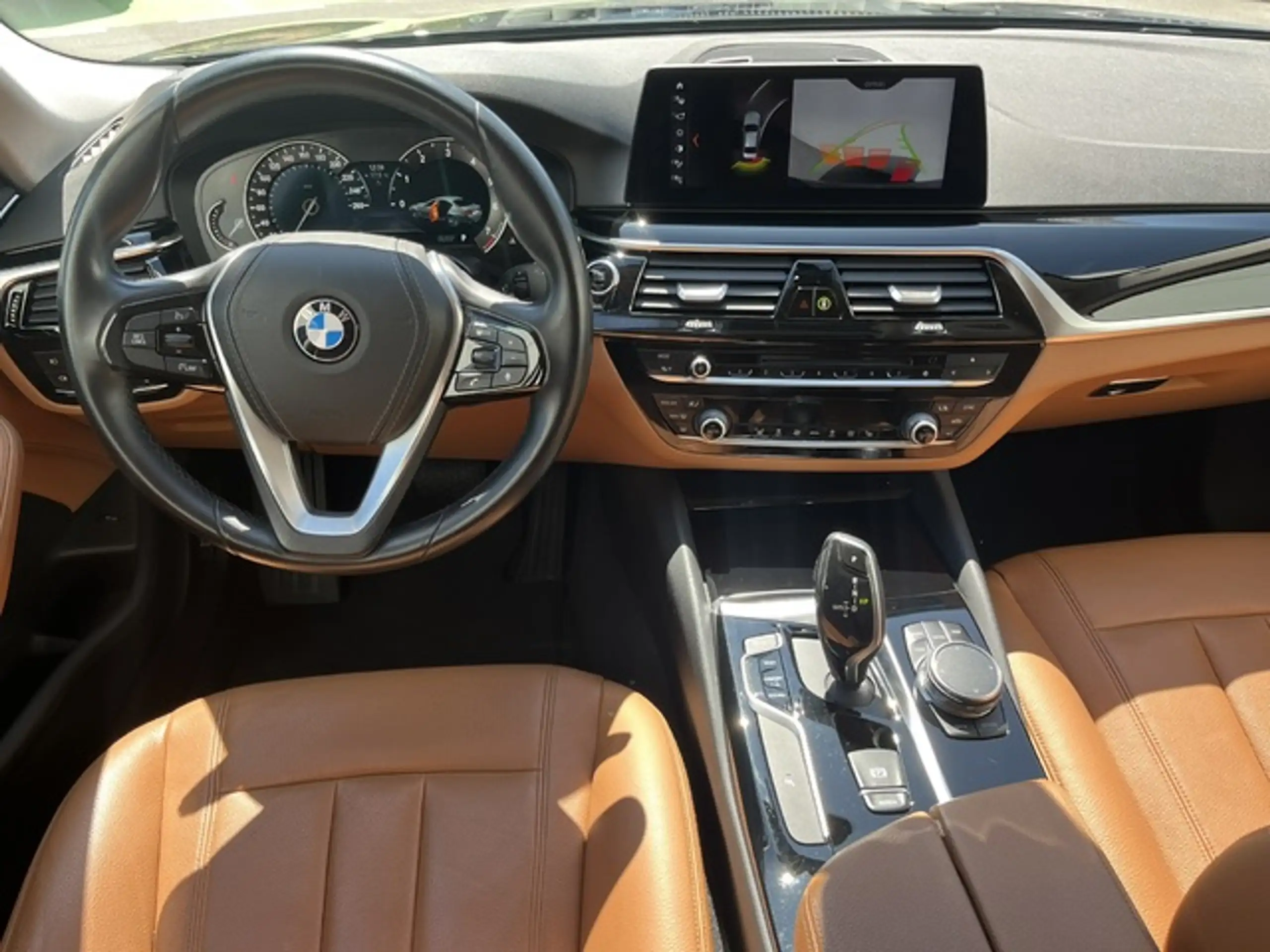 BMW - 520