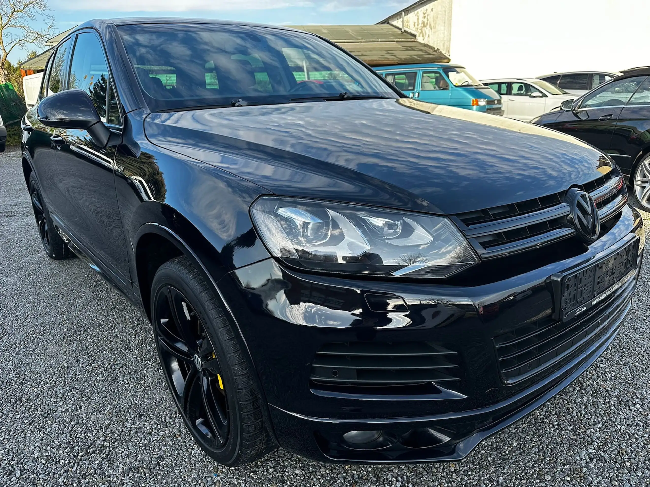 Volkswagen - Touareg