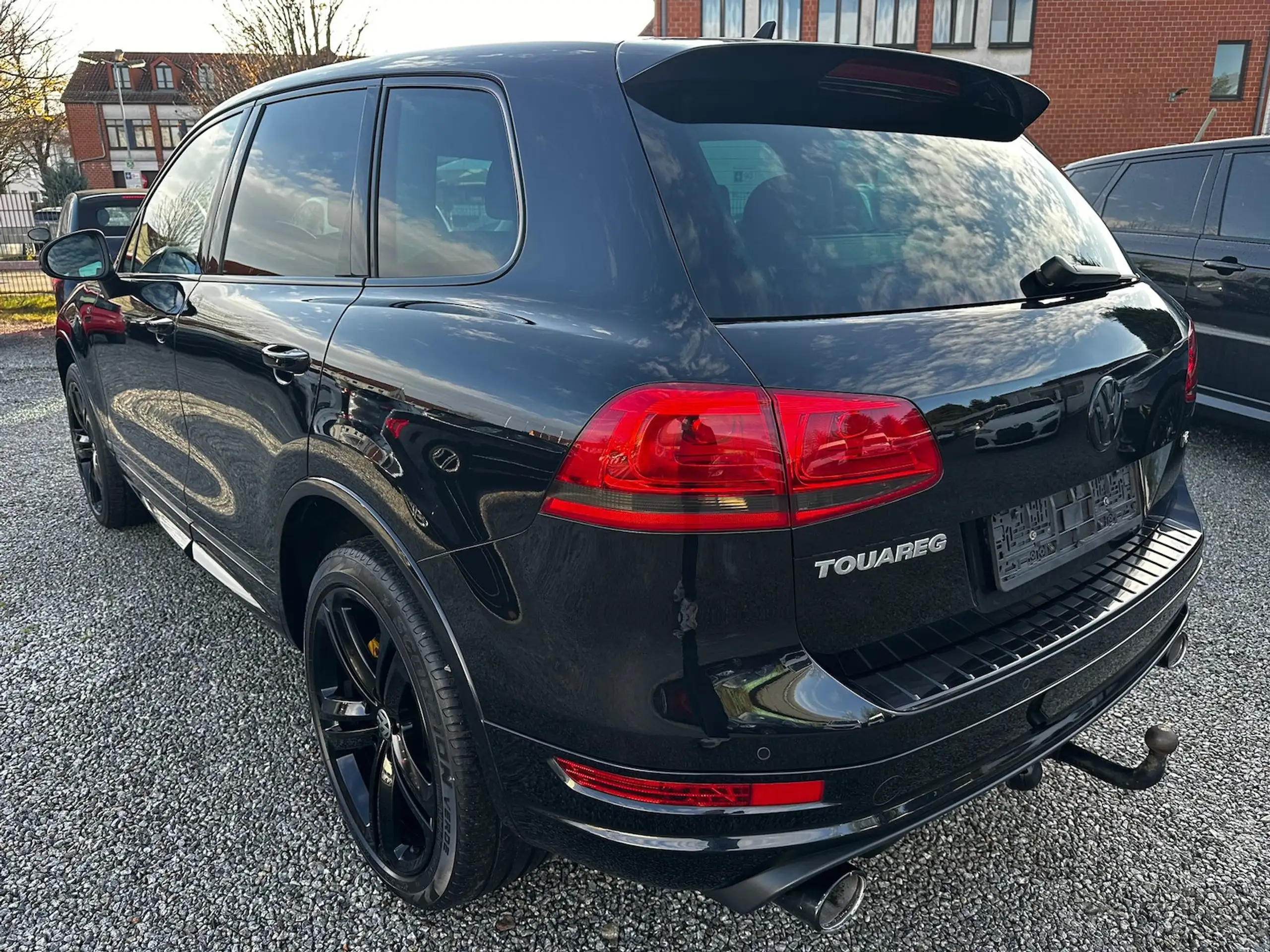 Volkswagen - Touareg