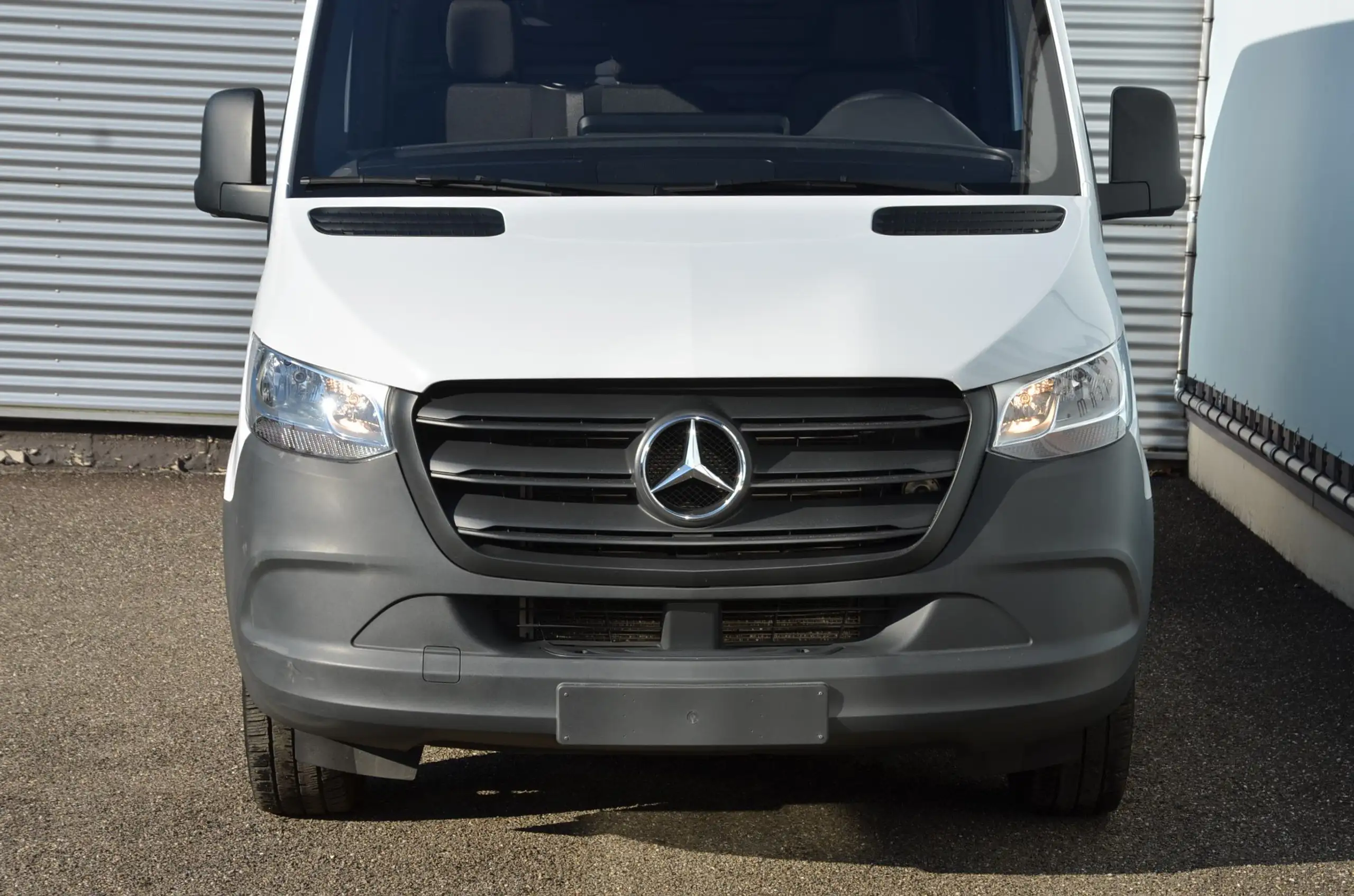 Mercedes-Benz - Sprinter