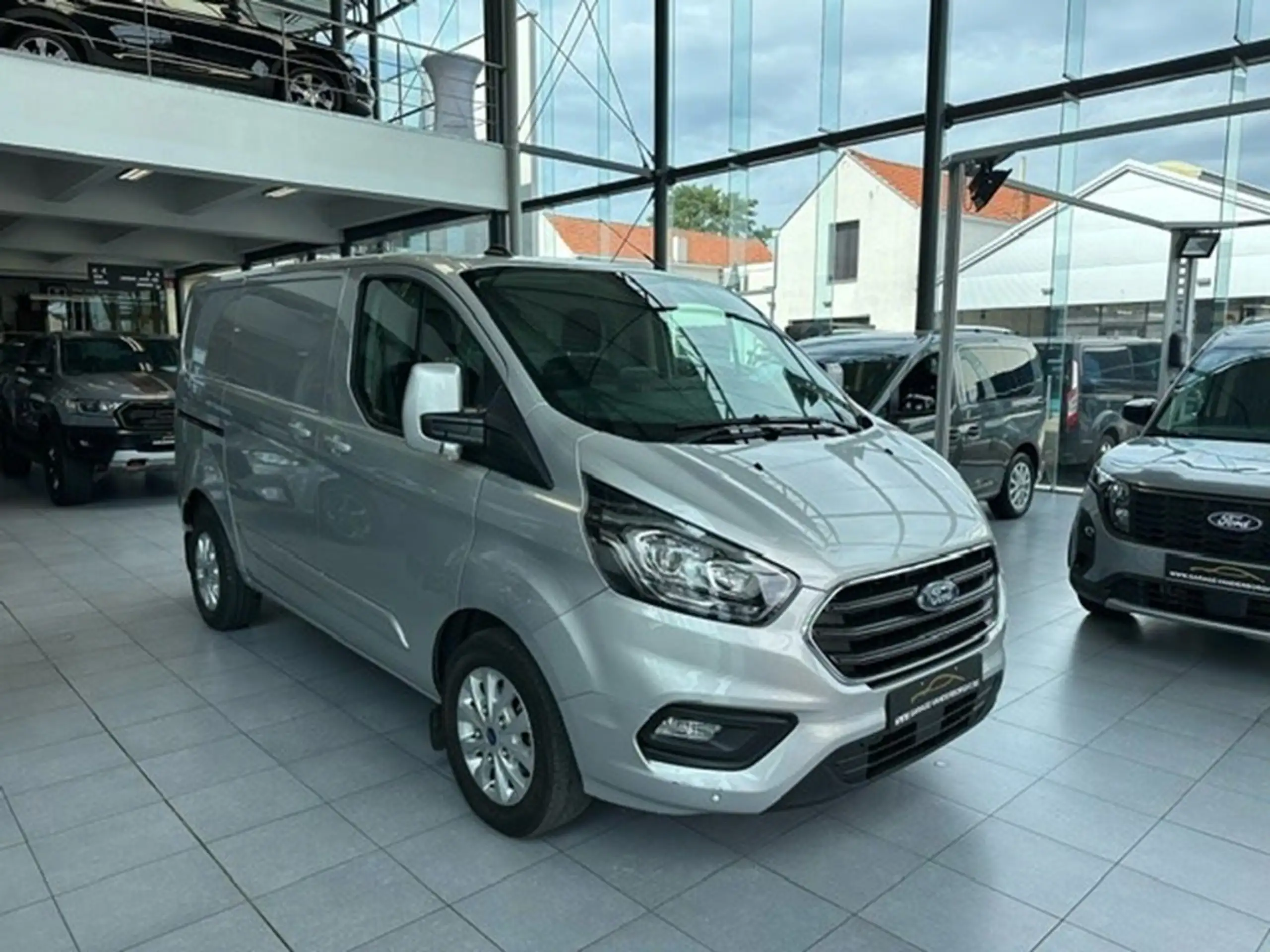 Ford - Transit Custom