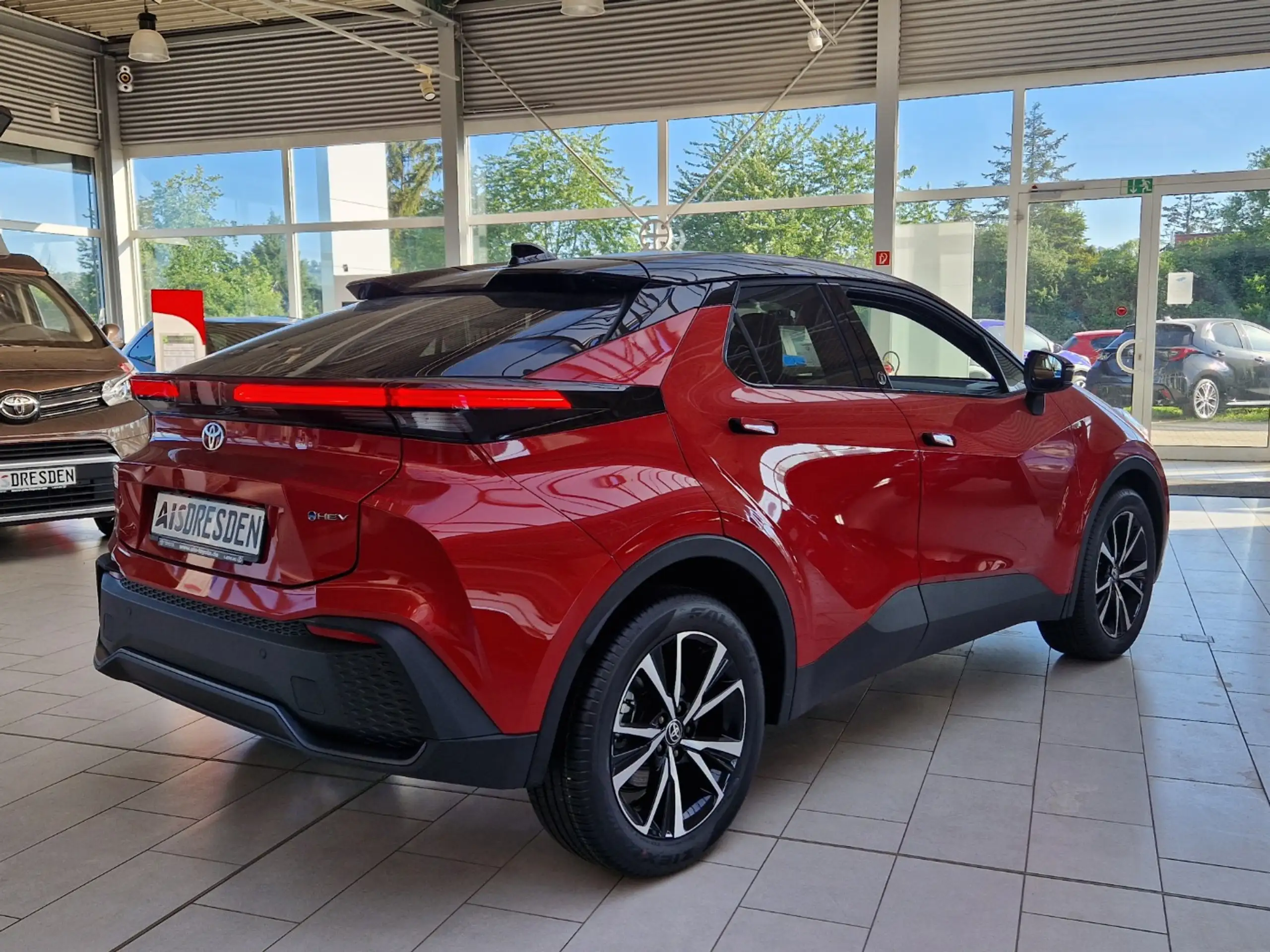 Toyota - C-HR