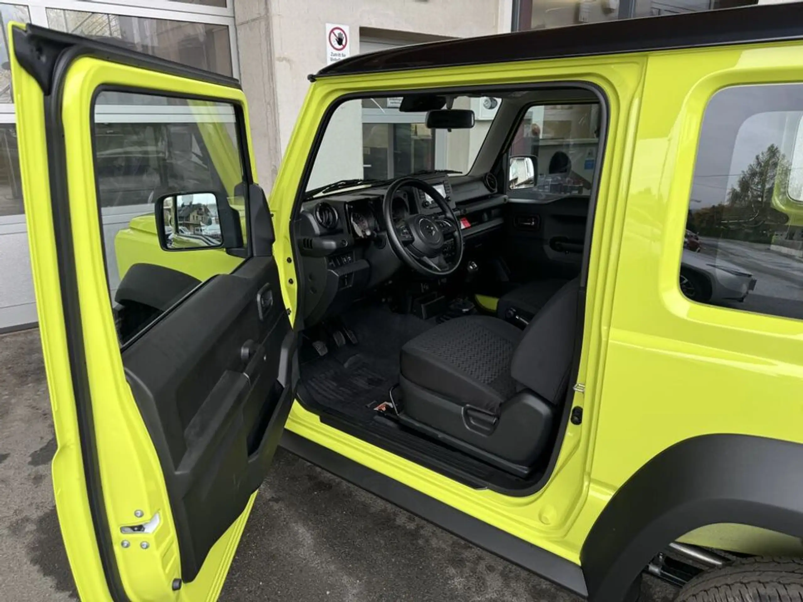 Suzuki - Jimny