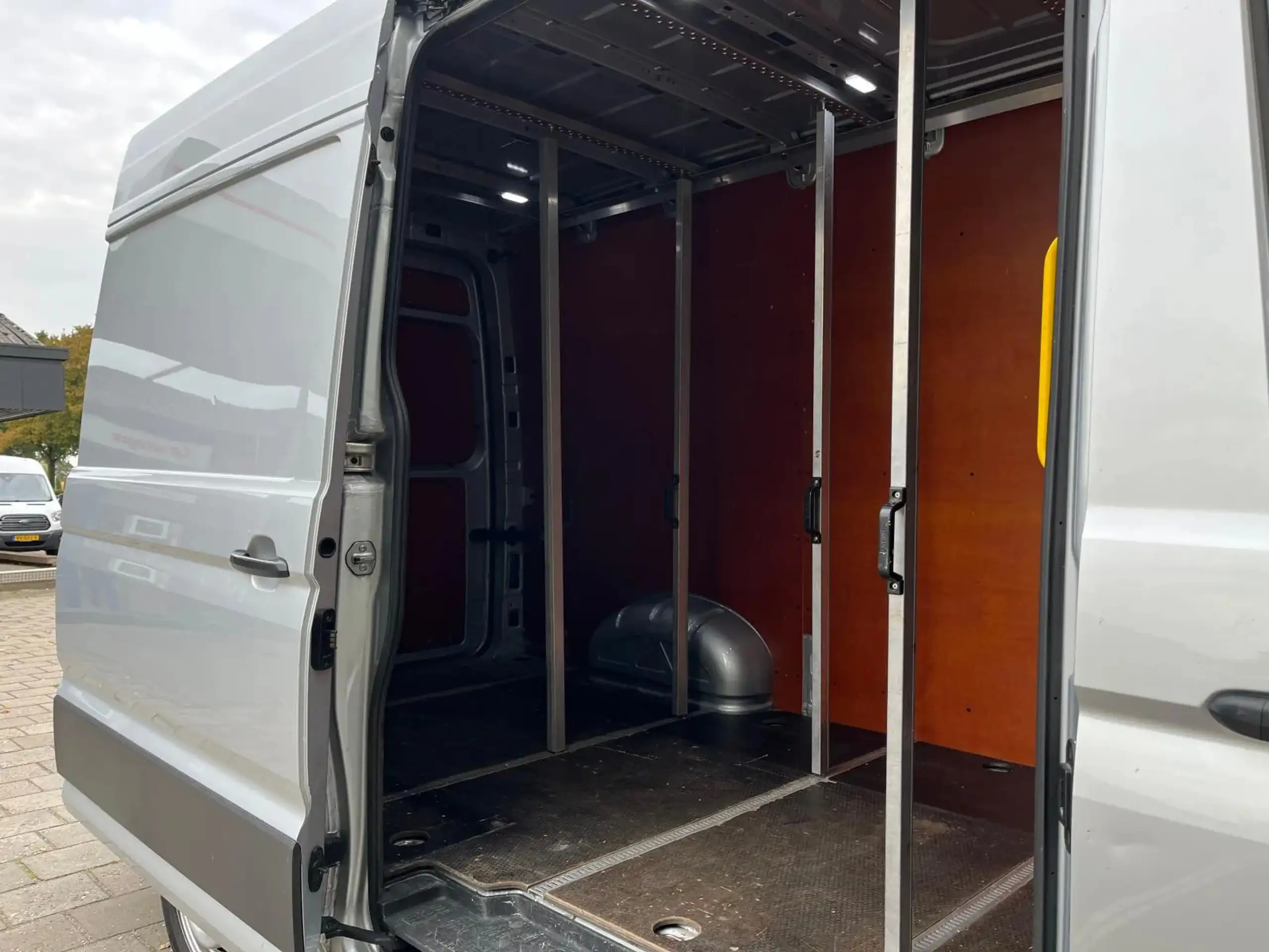 Volkswagen - Crafter