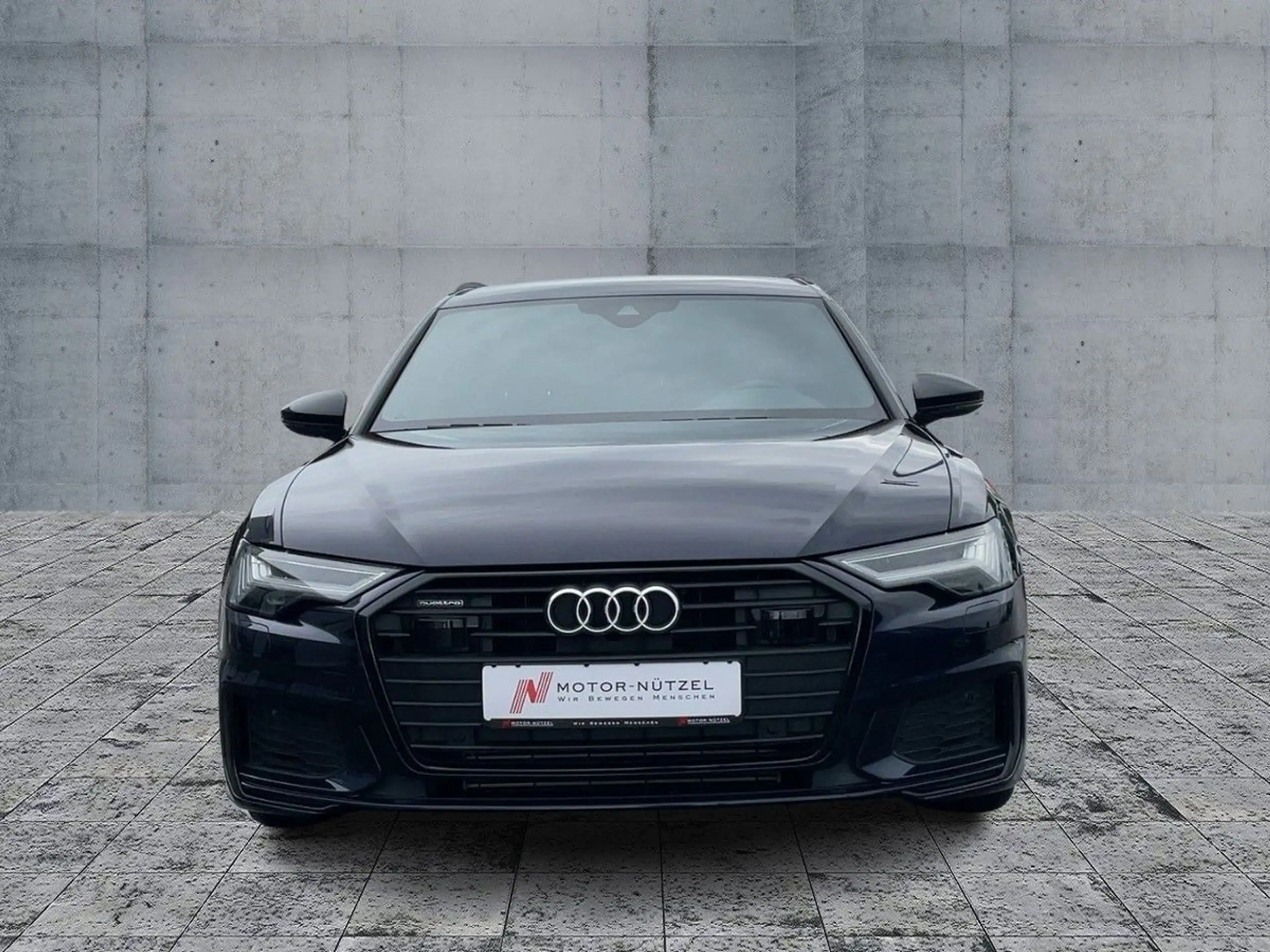 Audi - A6