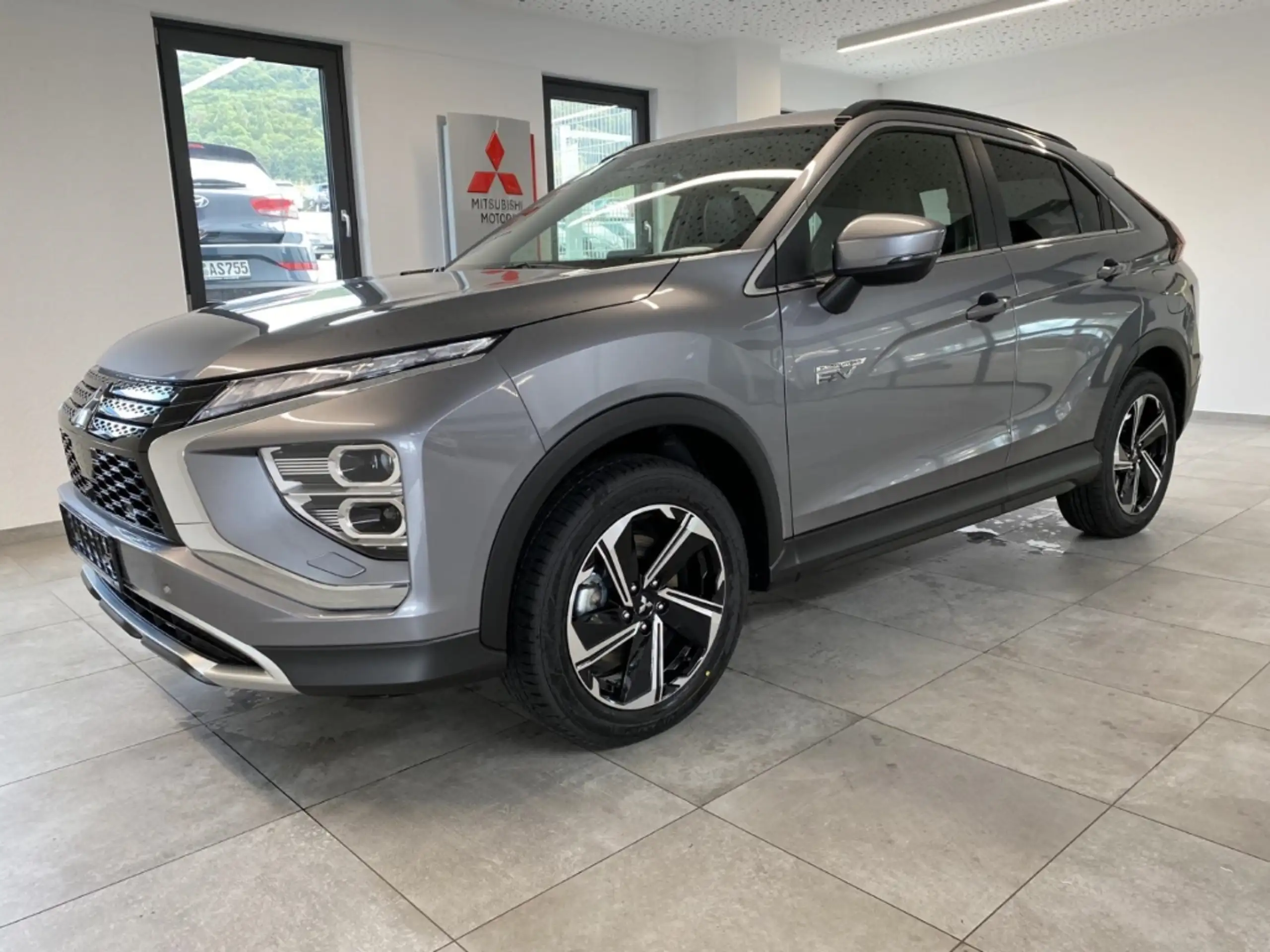 Mitsubishi - Eclipse Cross