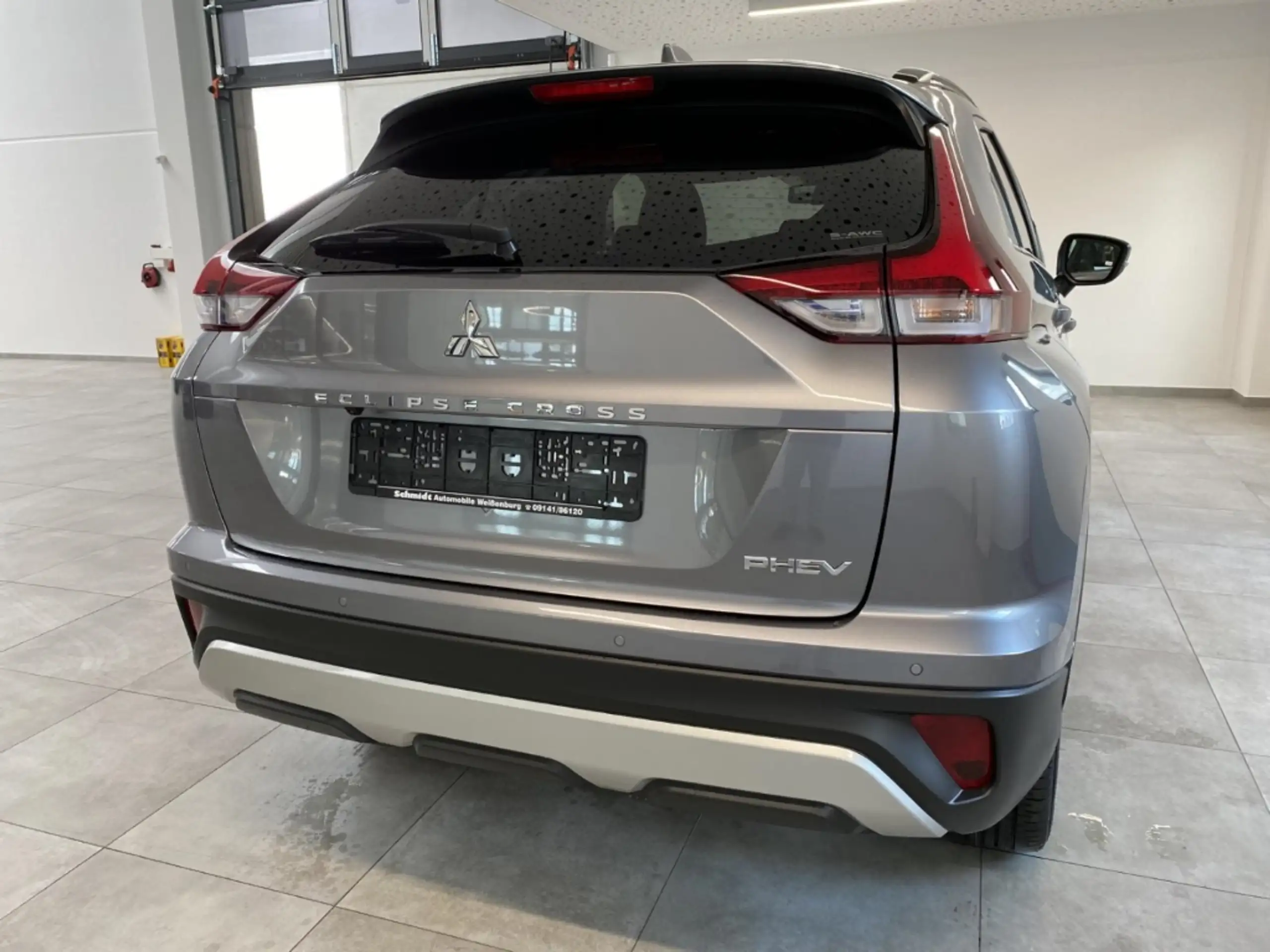 Mitsubishi - Eclipse Cross