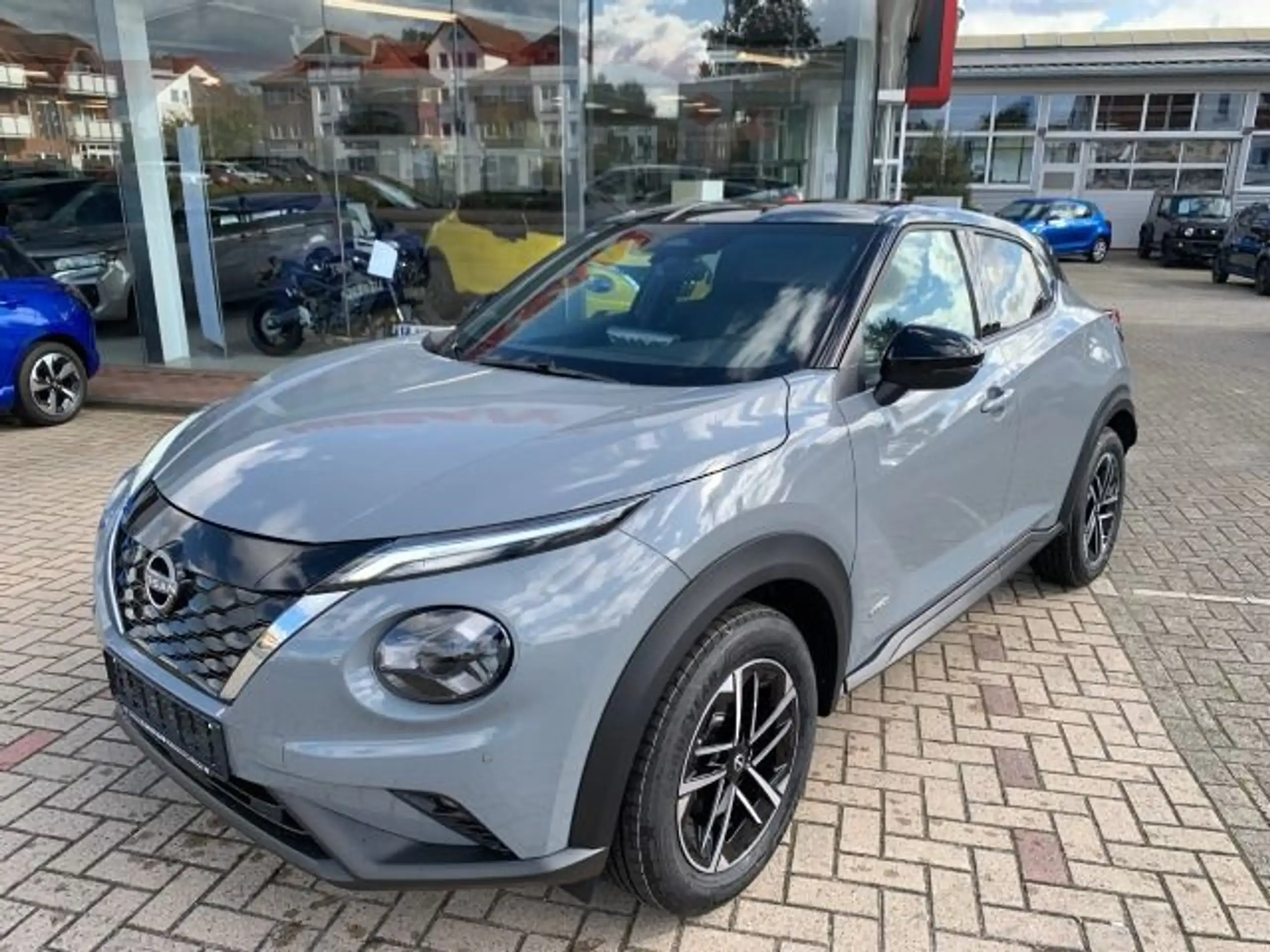 Nissan - Juke