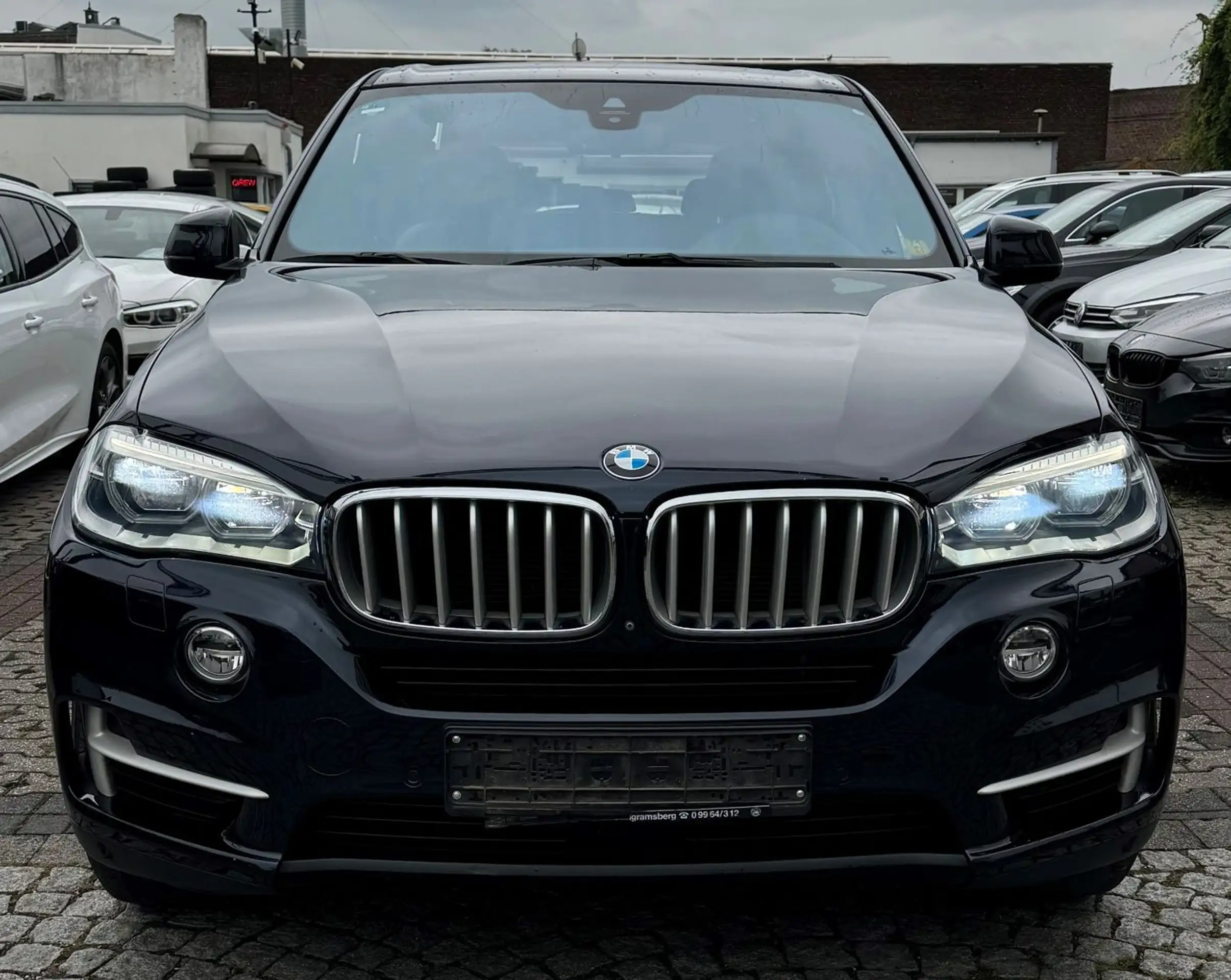 BMW - X5