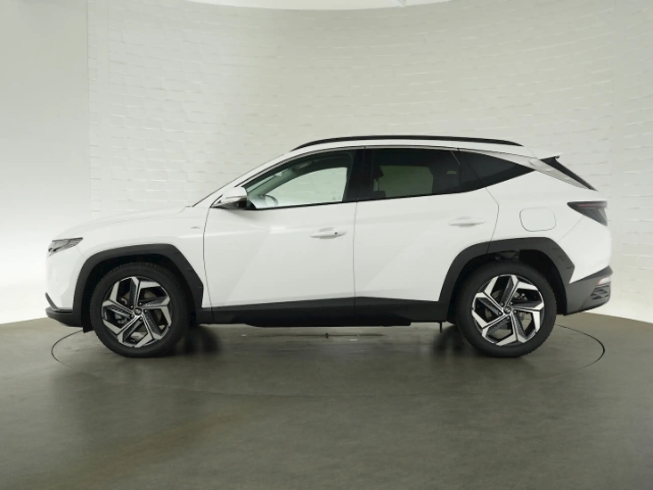 Hyundai - TUCSON