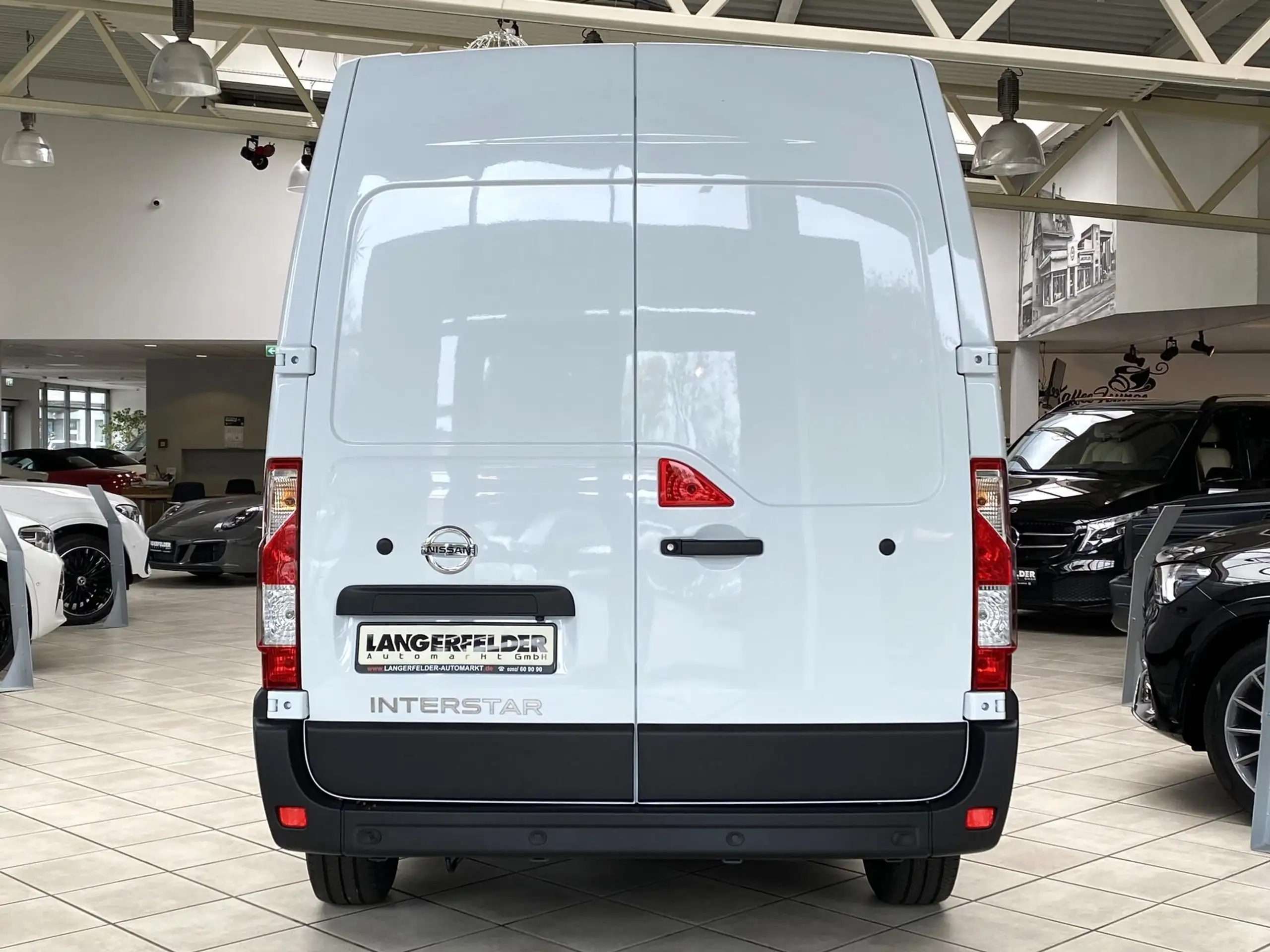 Nissan - Interstar