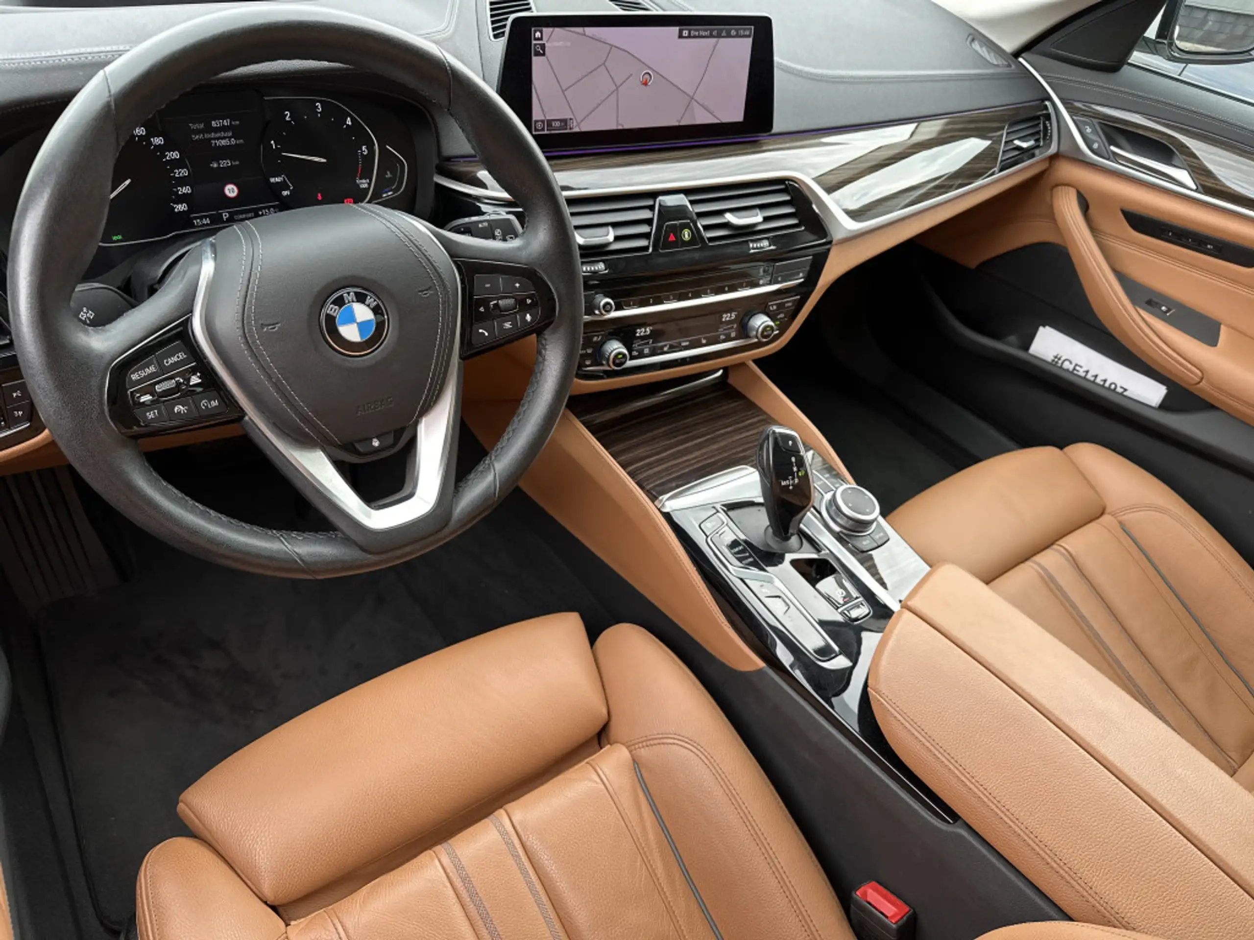 BMW - 520