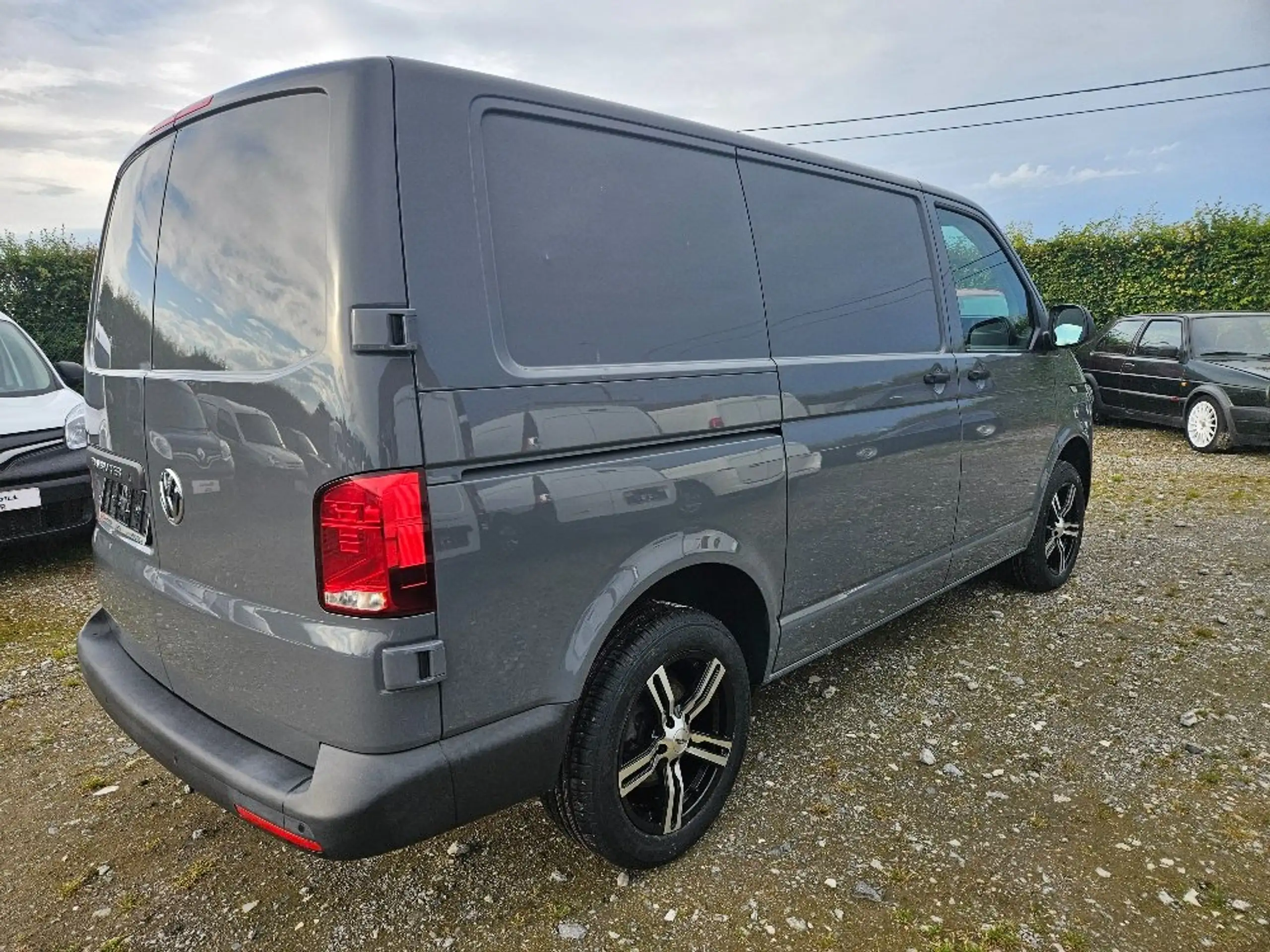 Volkswagen - T6.1 Transporter