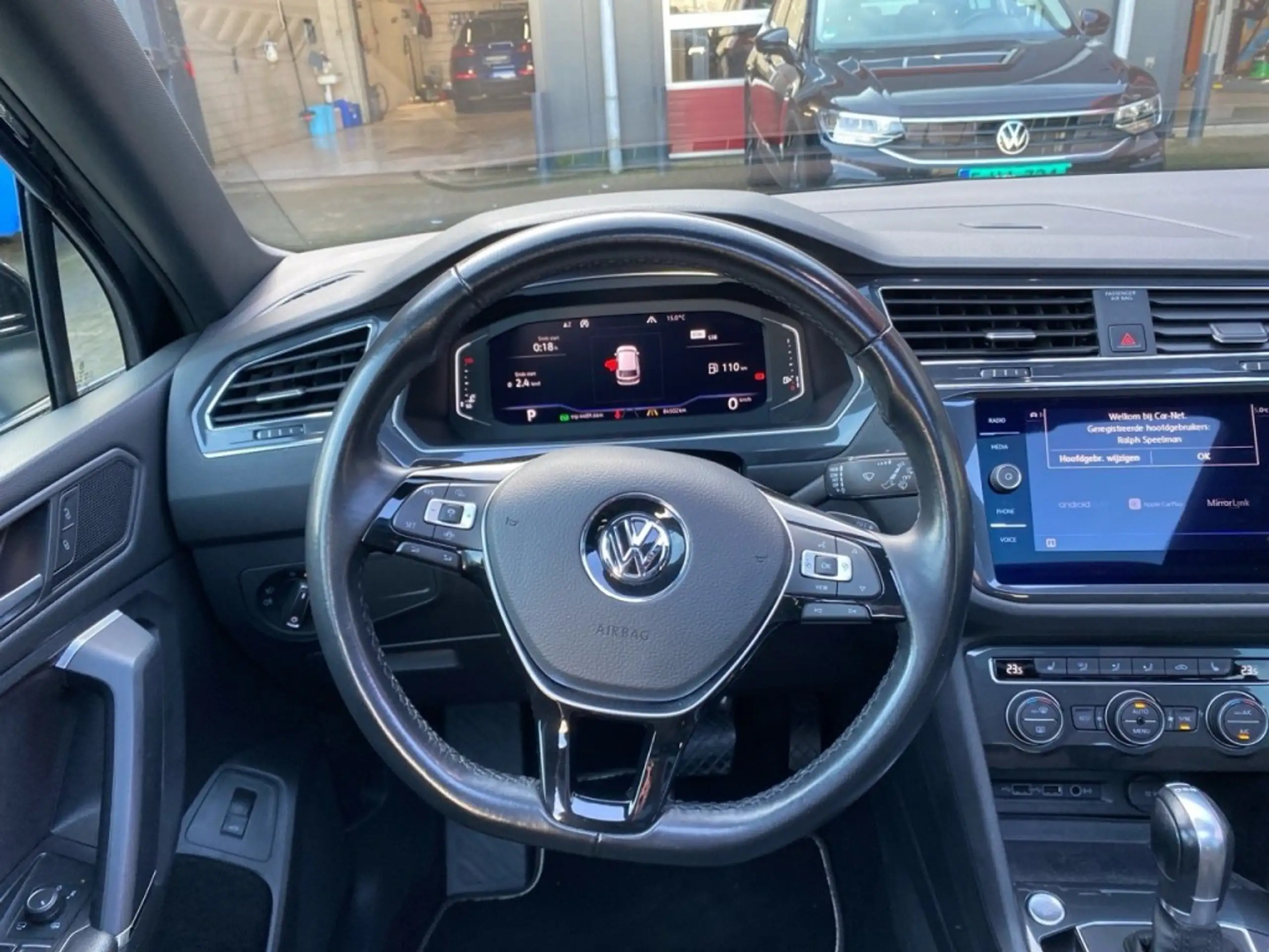 Volkswagen - Tiguan