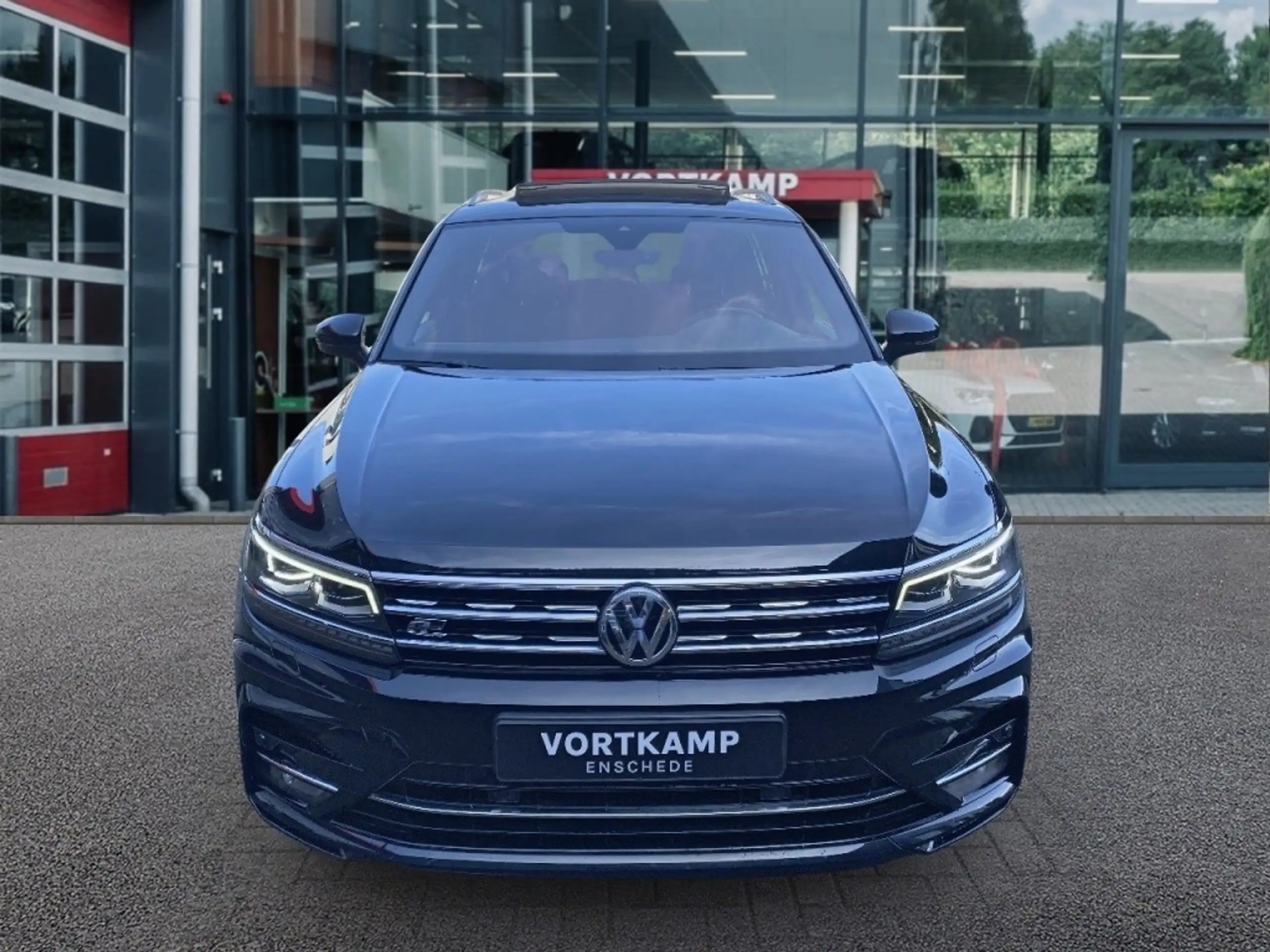 Volkswagen - Tiguan