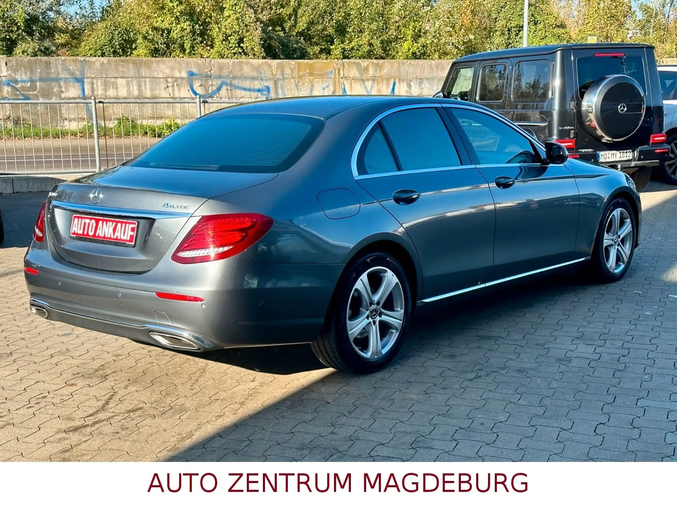 Mercedes-Benz - E 200