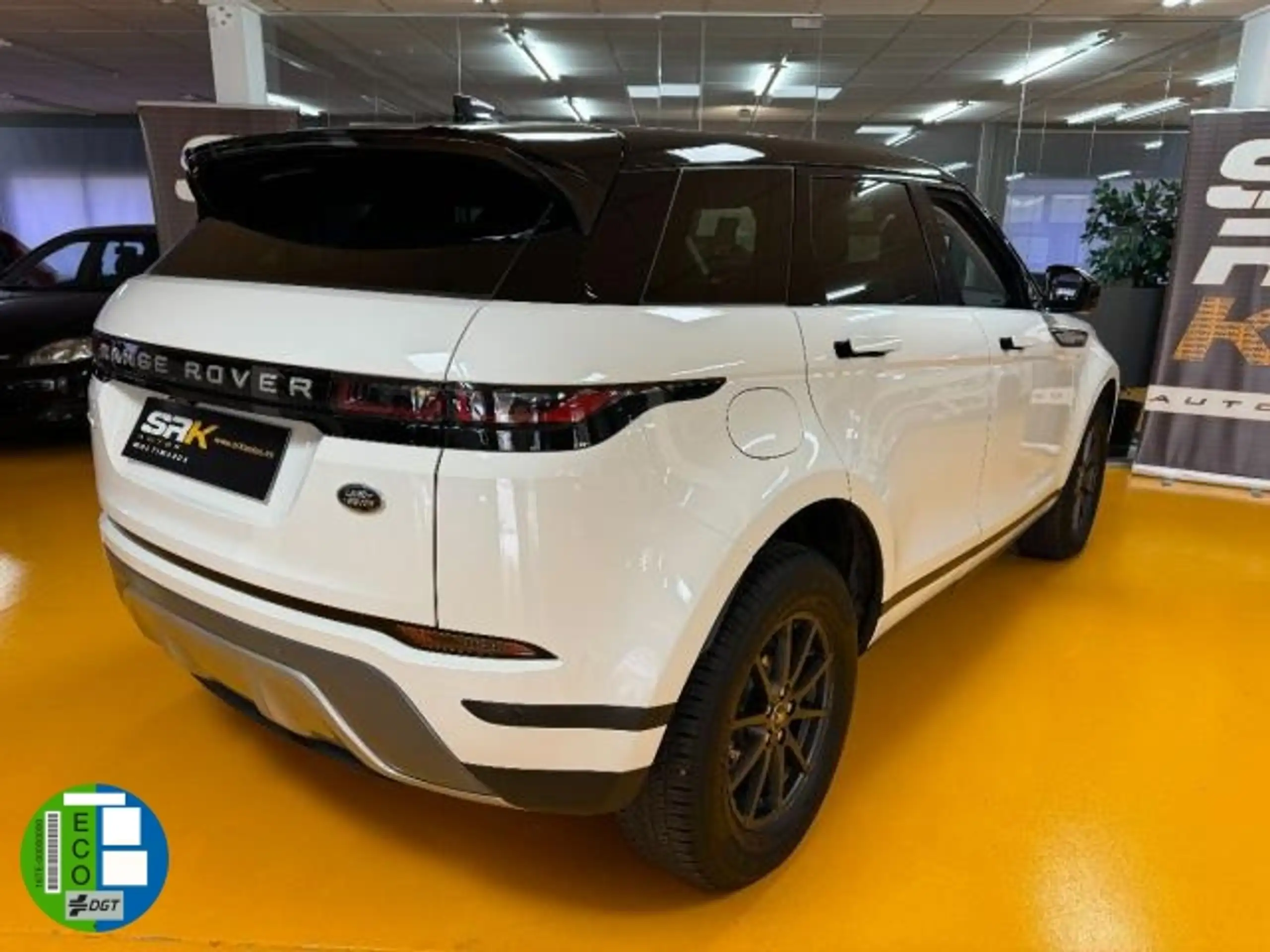 Land Rover - Range Rover Evoque