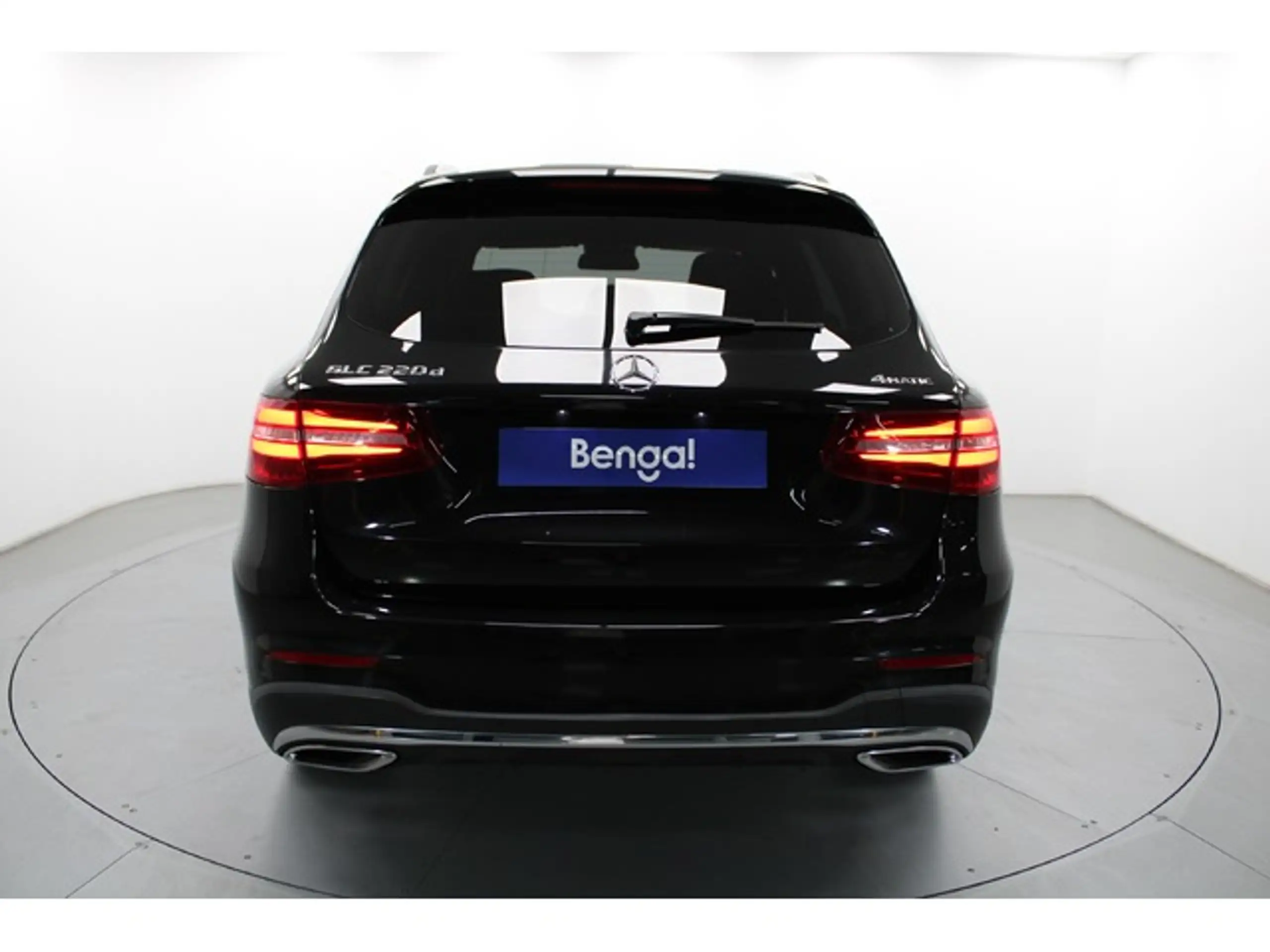 Mercedes-Benz - GLC 220