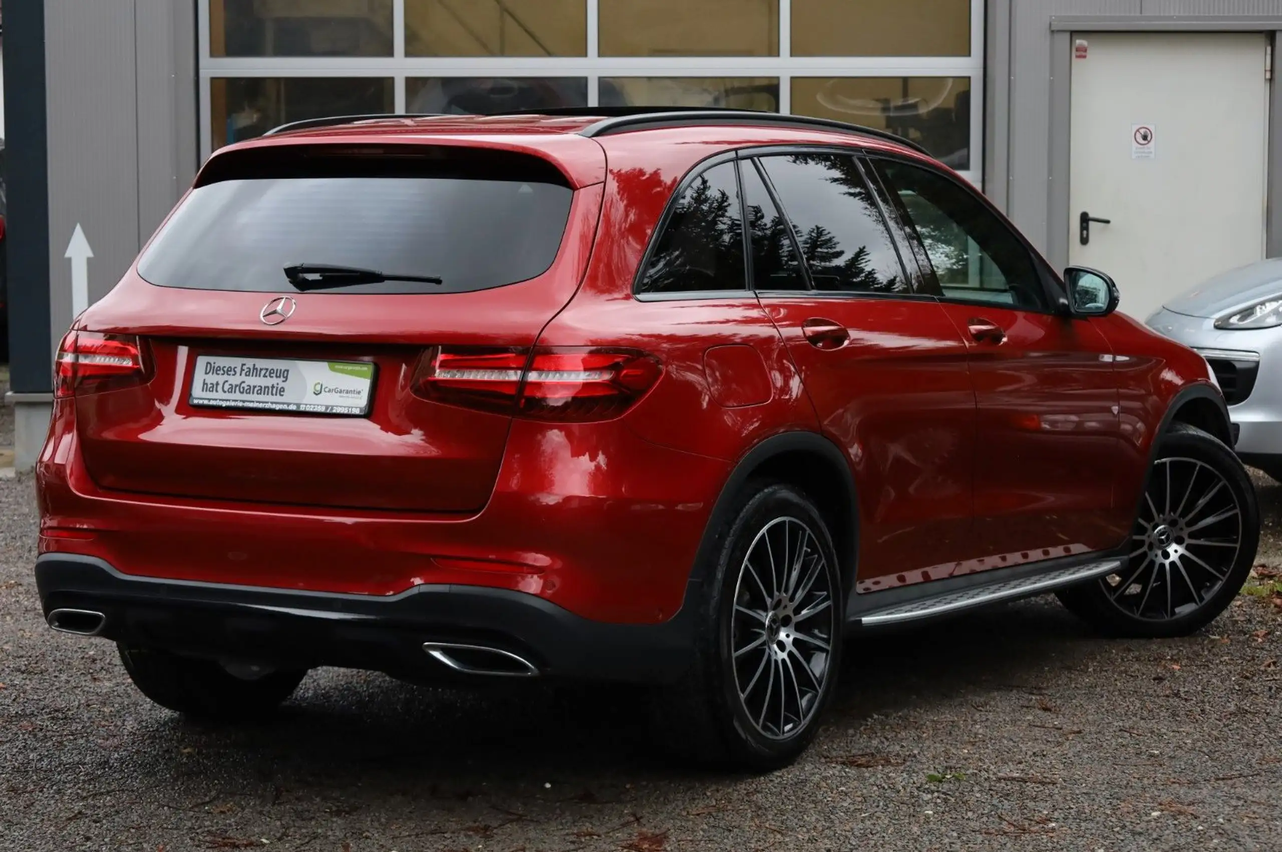 Mercedes-Benz - GLC 350