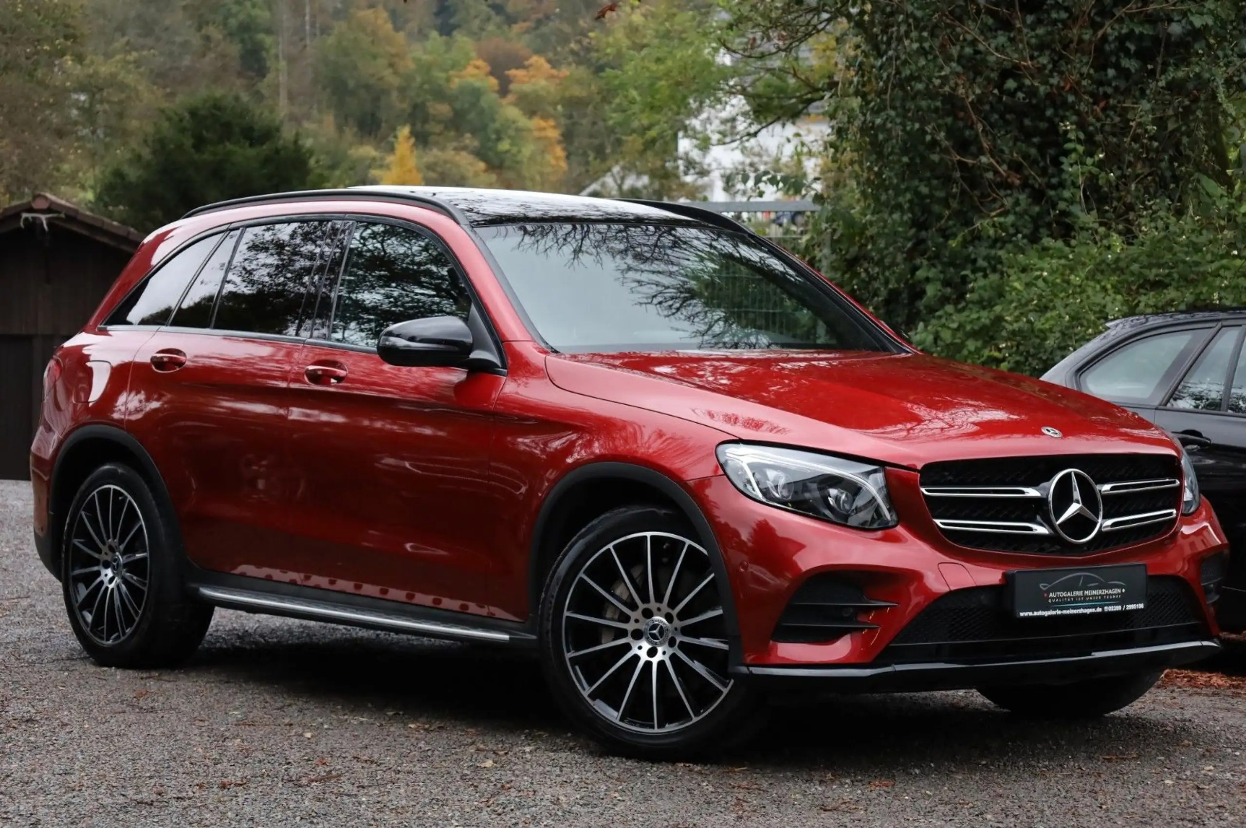 Mercedes-Benz - GLC 350