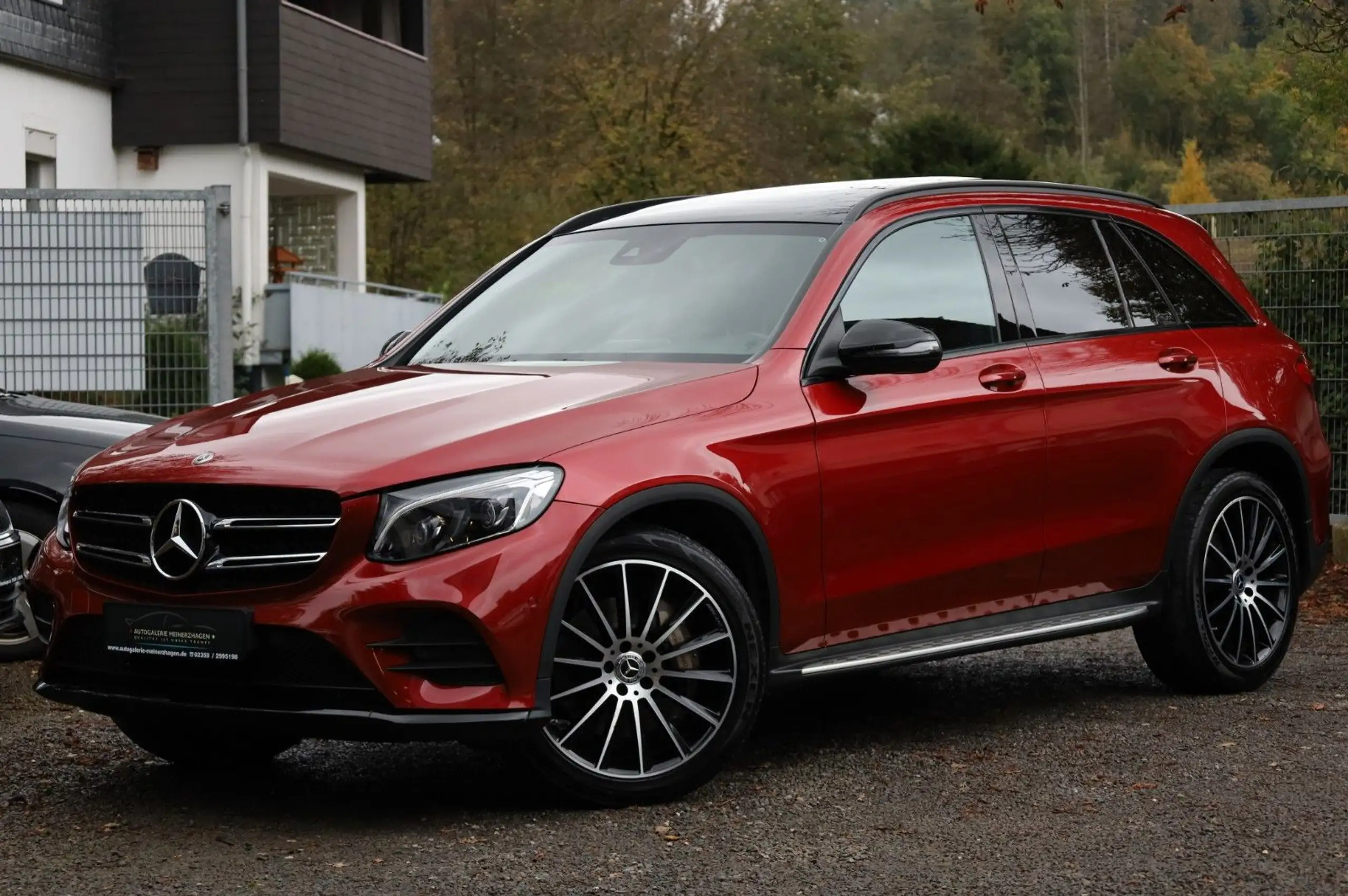 Mercedes-Benz - GLC 350