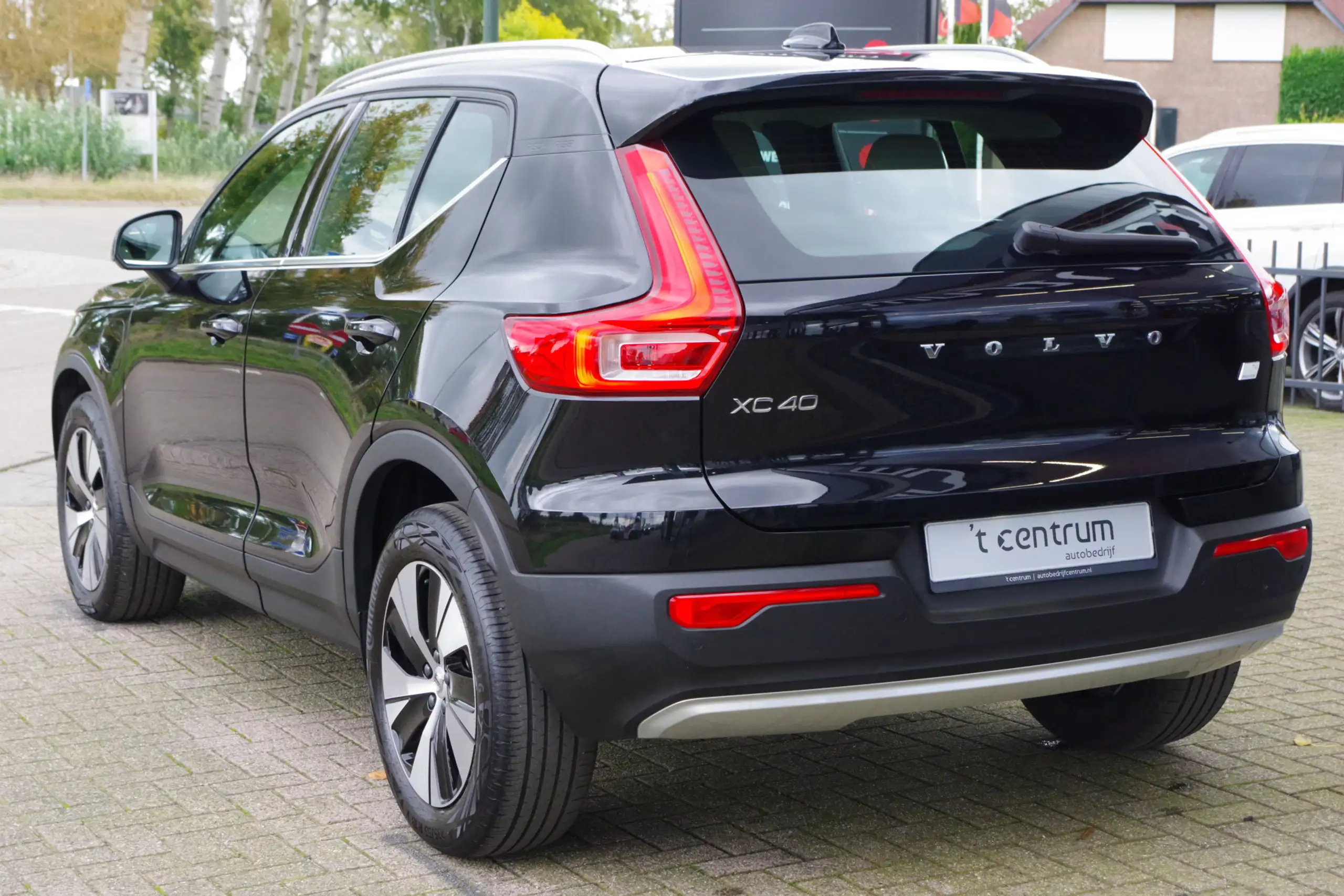 Volvo - XC40