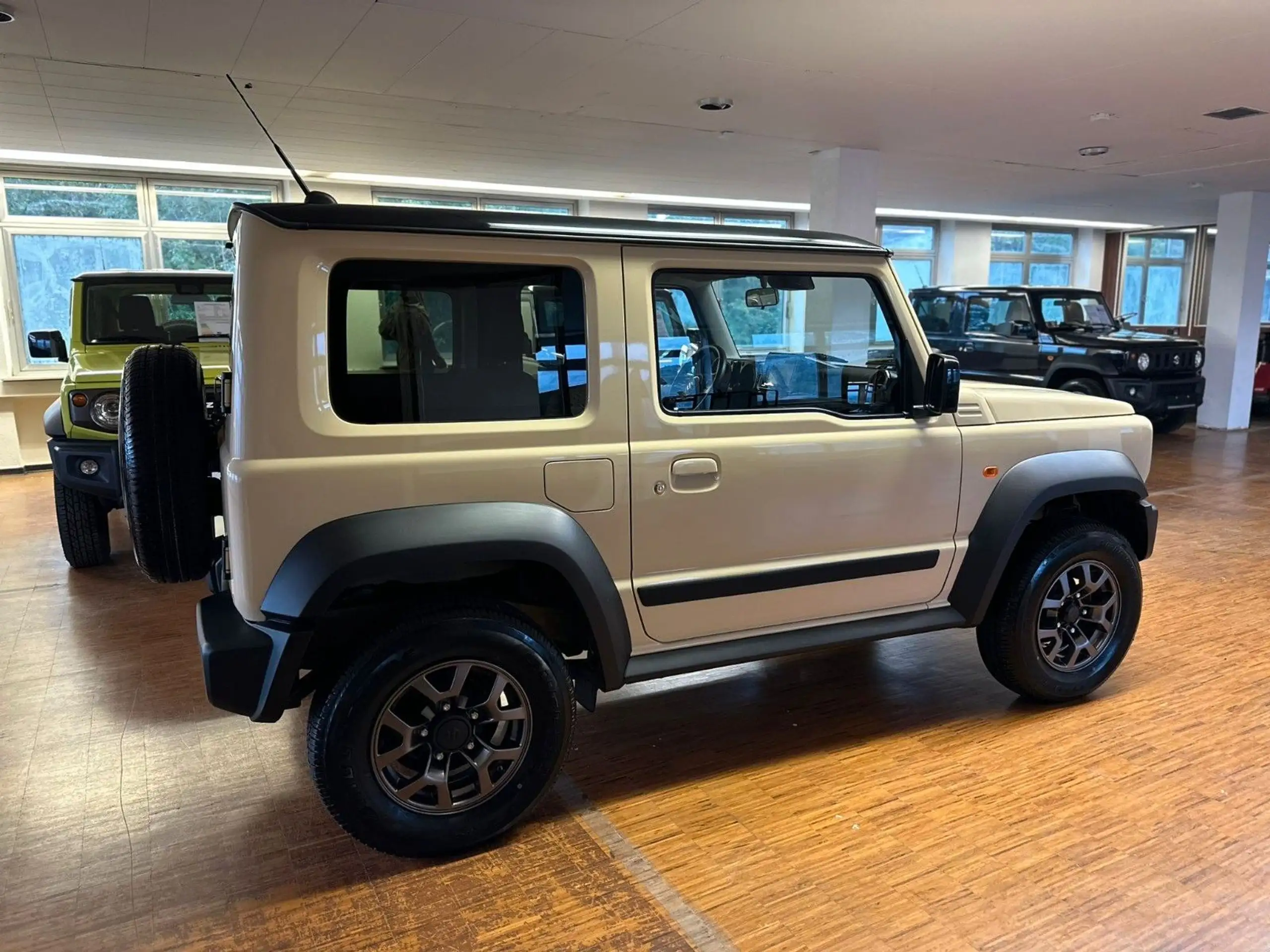 Suzuki - Jimny