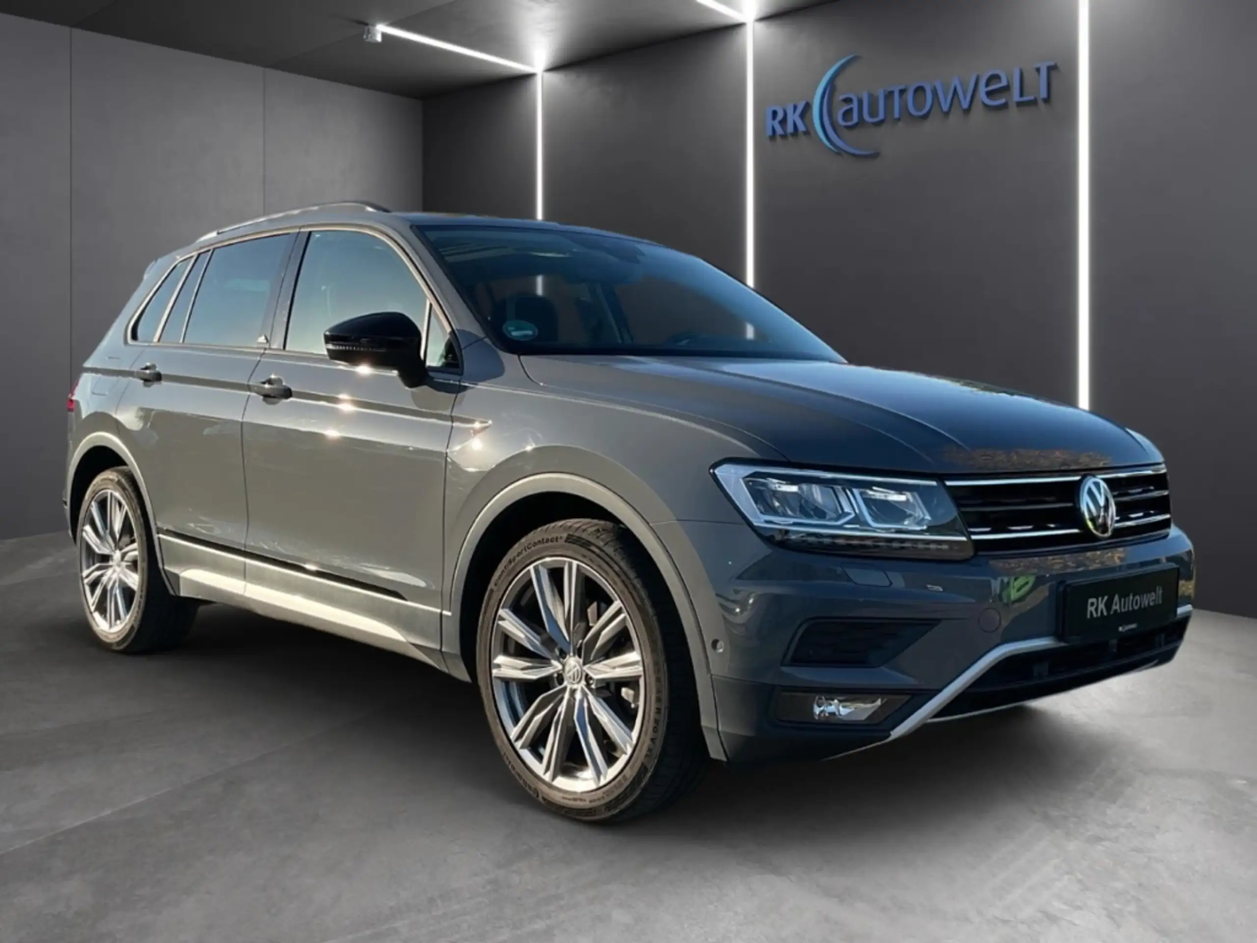 Volkswagen - Tiguan