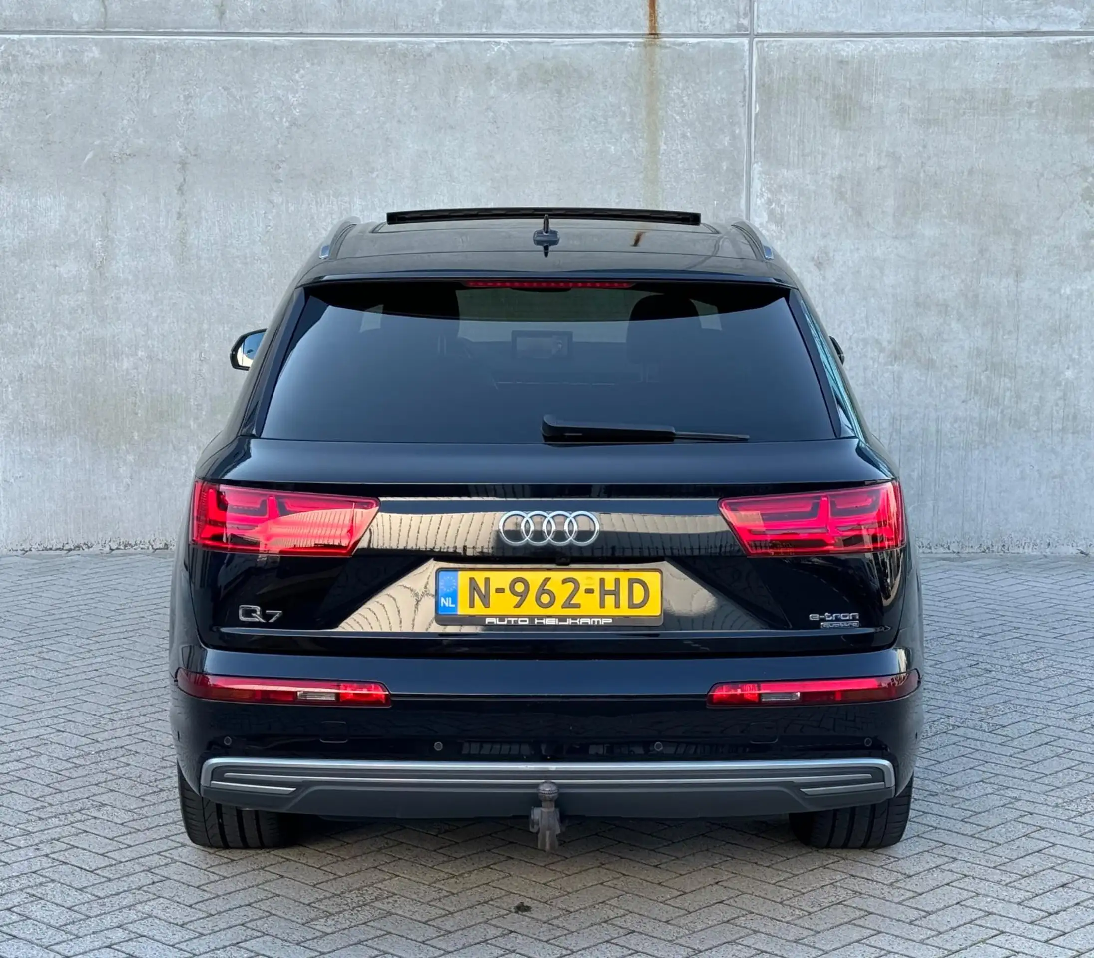 Audi - Q7