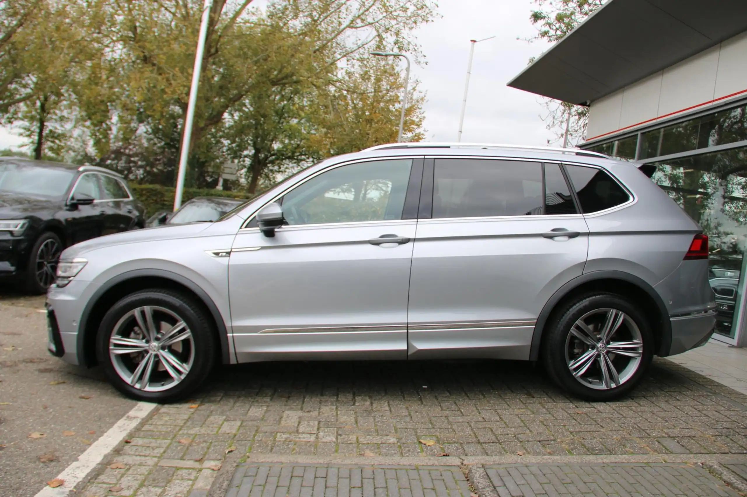 Volkswagen - Tiguan Allspace