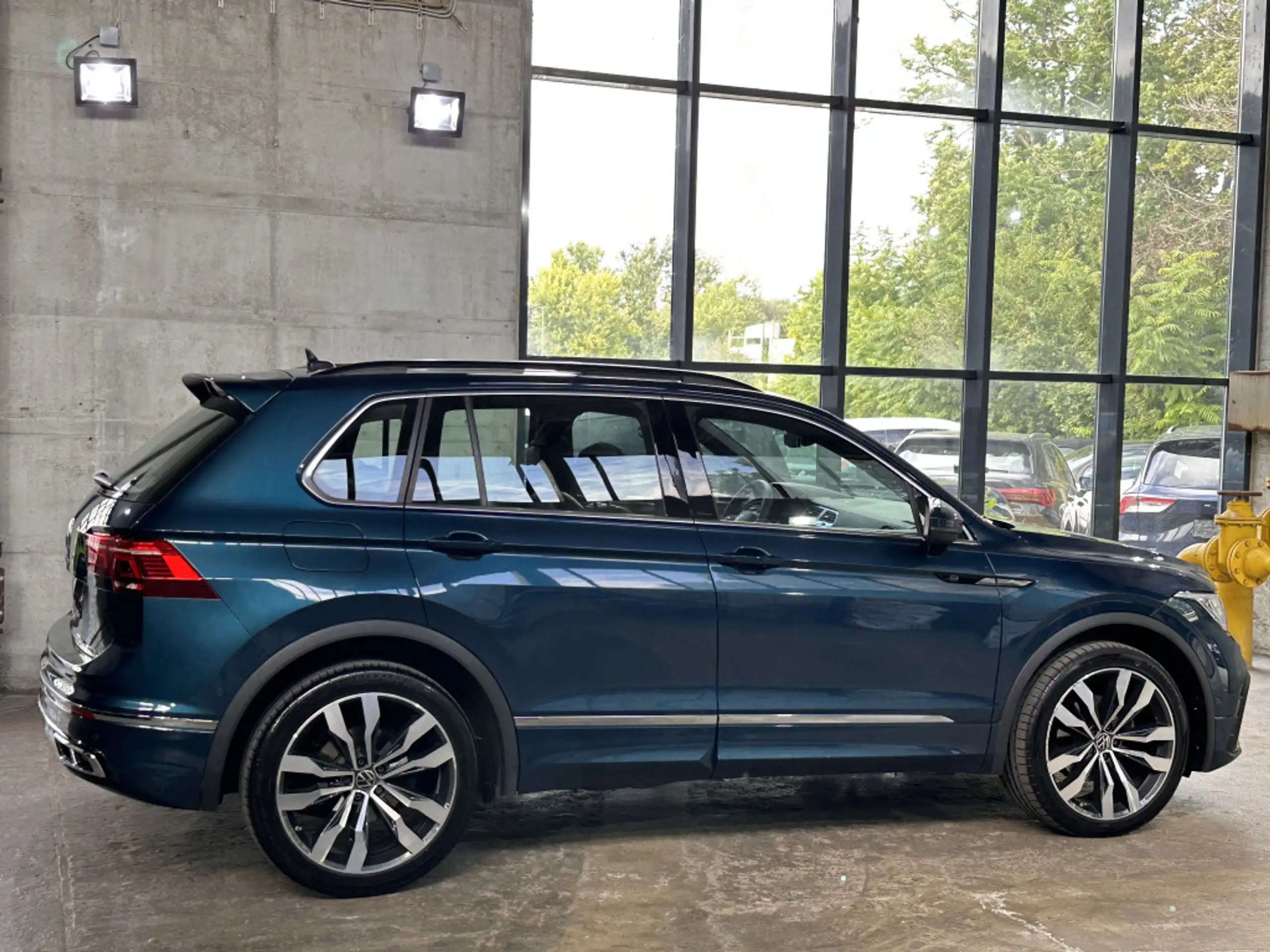 Volkswagen - Tiguan