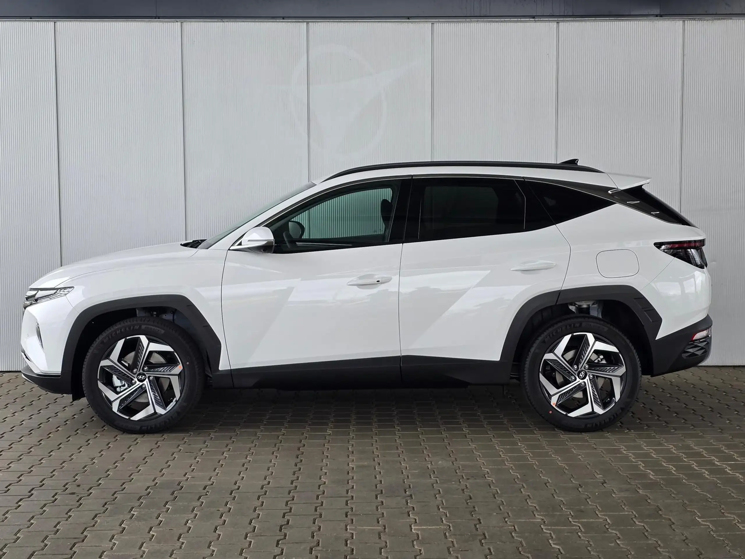 Hyundai - TUCSON